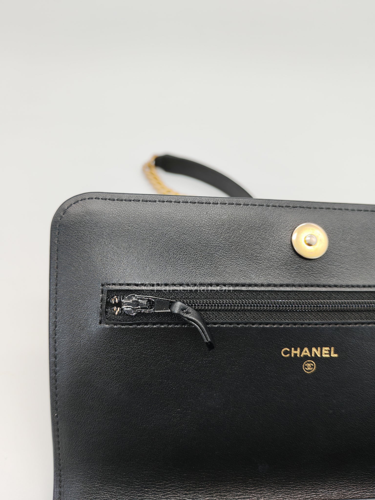 Boy Wallet On Chain Black Caviar Leather in Aged Gold Hardware(Series 30) | Purse Maison Luxury Bags Shop