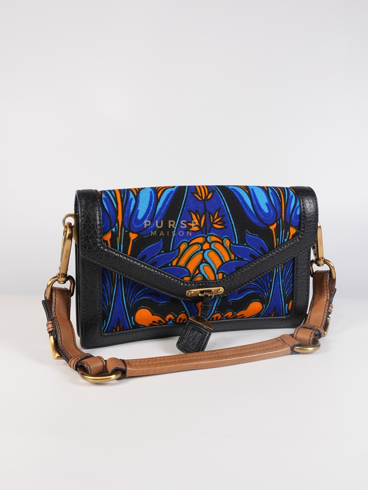 BR2144 Canapa Tulipano Shoulder Bag | Purse Maison Luxury Bags Shop