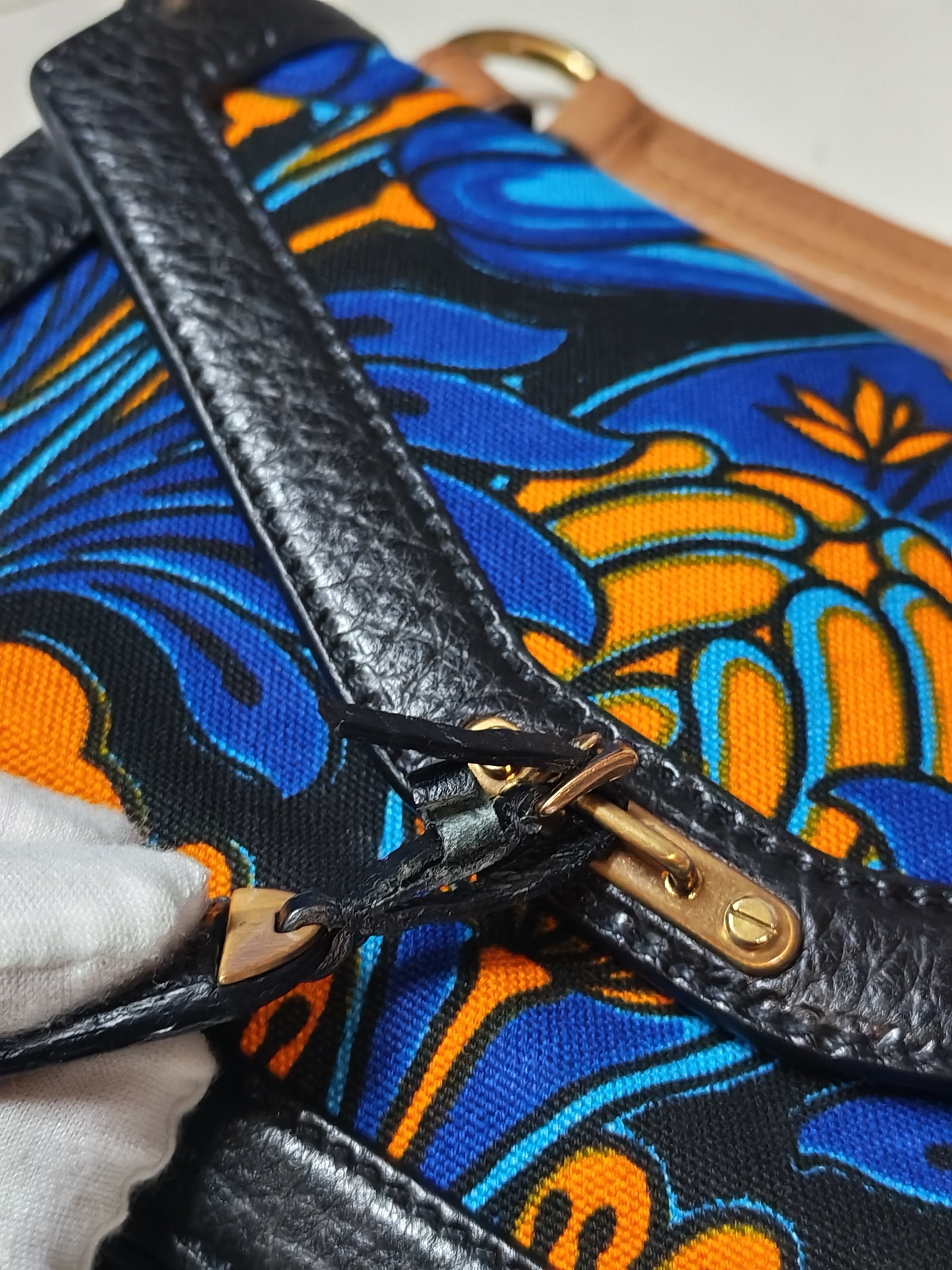 BR2144 Canapa Tulipano Shoulder Bag | Purse Maison Luxury Bags Shop