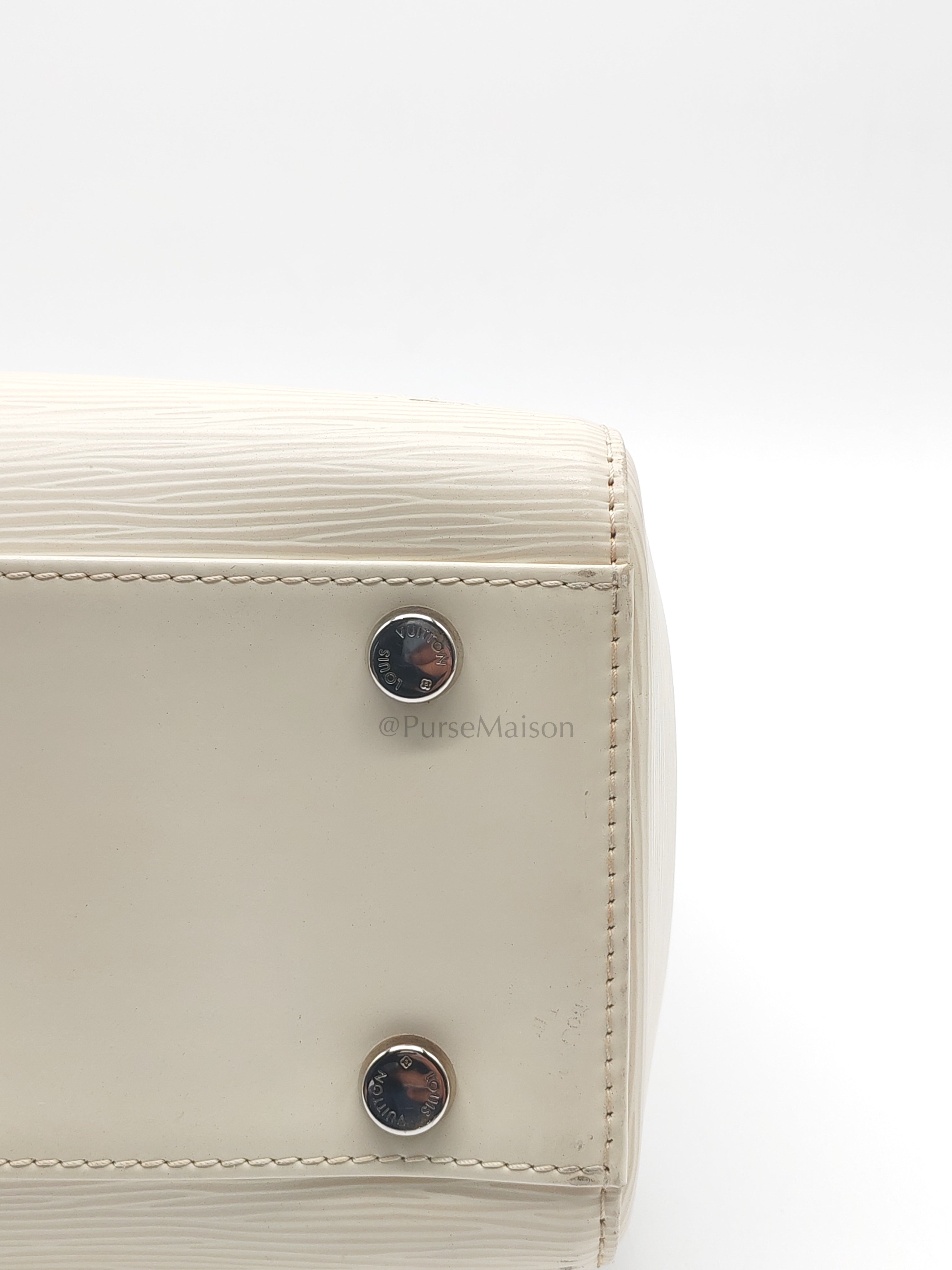 Brea GM in White Ivorie Epi Leather & Silver Hardware | Purse Maison Luxury Bags Shop