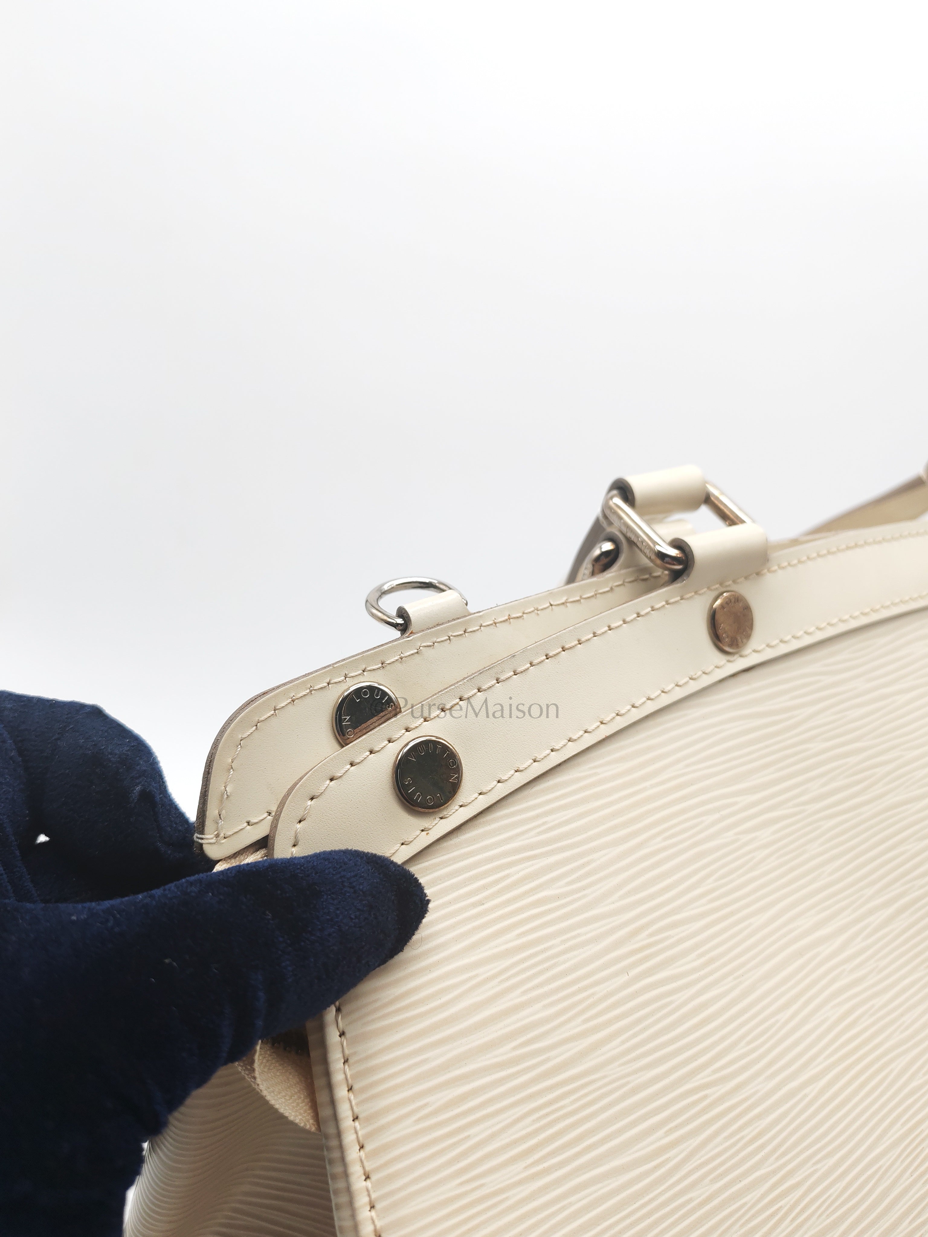 Brea GM in White Ivorie Epi Leather & Silver Hardware | Purse Maison Luxury Bags Shop