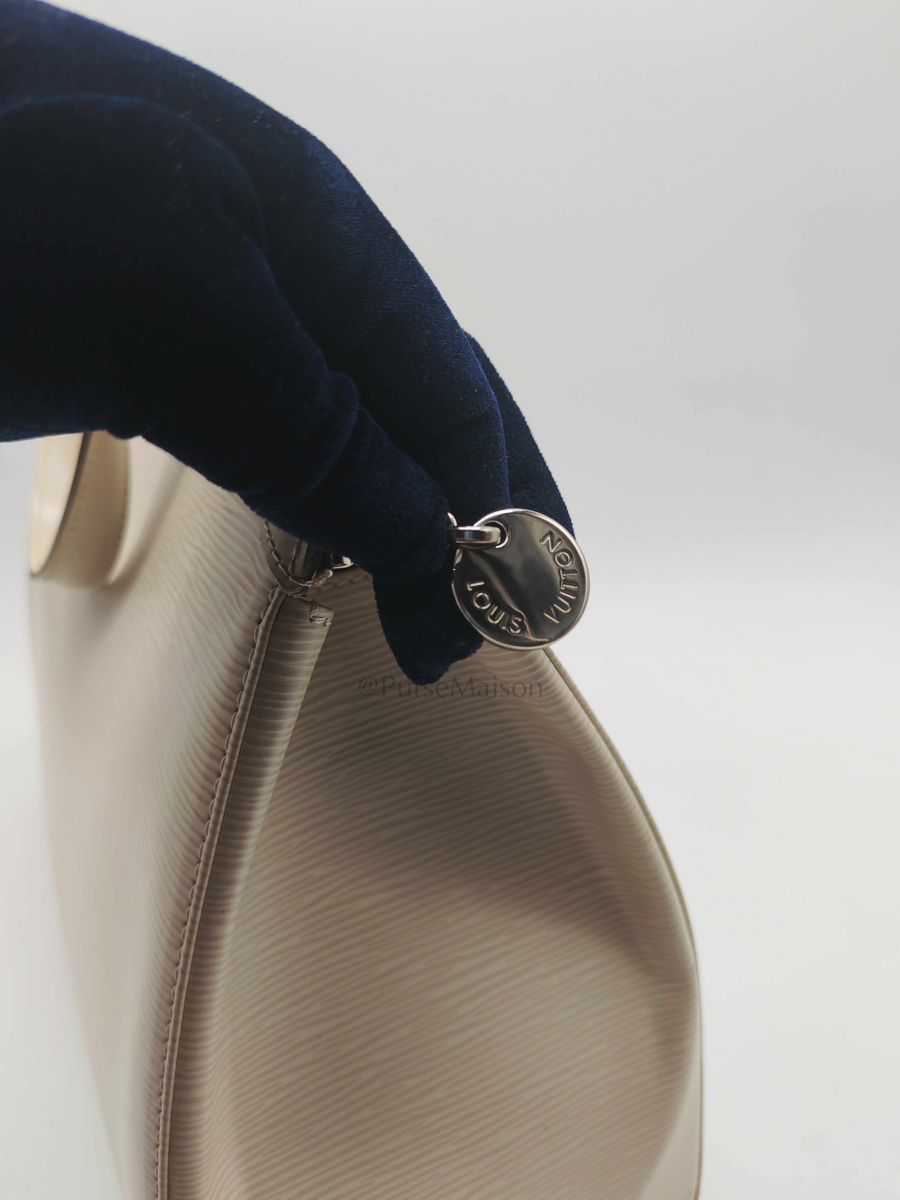 Brea GM in White Ivorie Epi Leather & Silver Hardware | Purse Maison Luxury Bags Shop