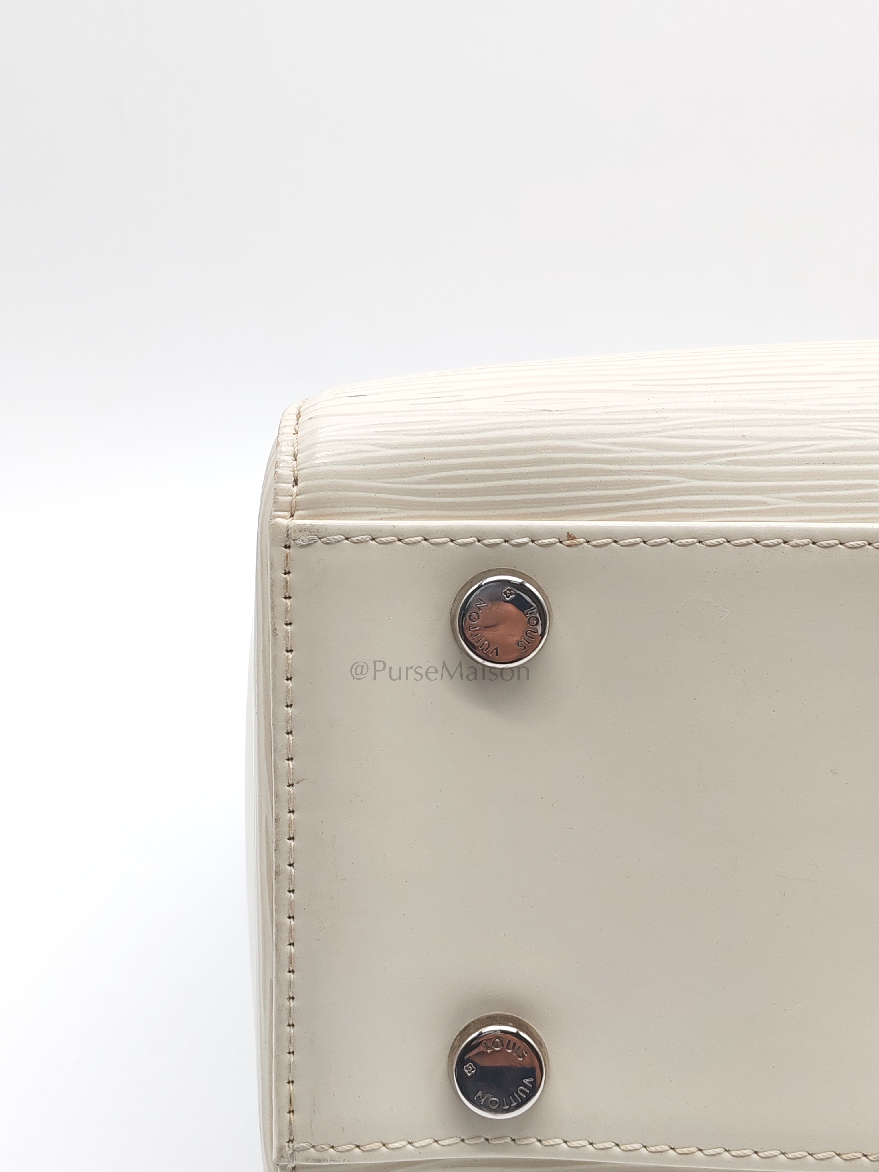 Brea GM in White Ivorie Epi Leather & Silver Hardware | Purse Maison Luxury Bags Shop