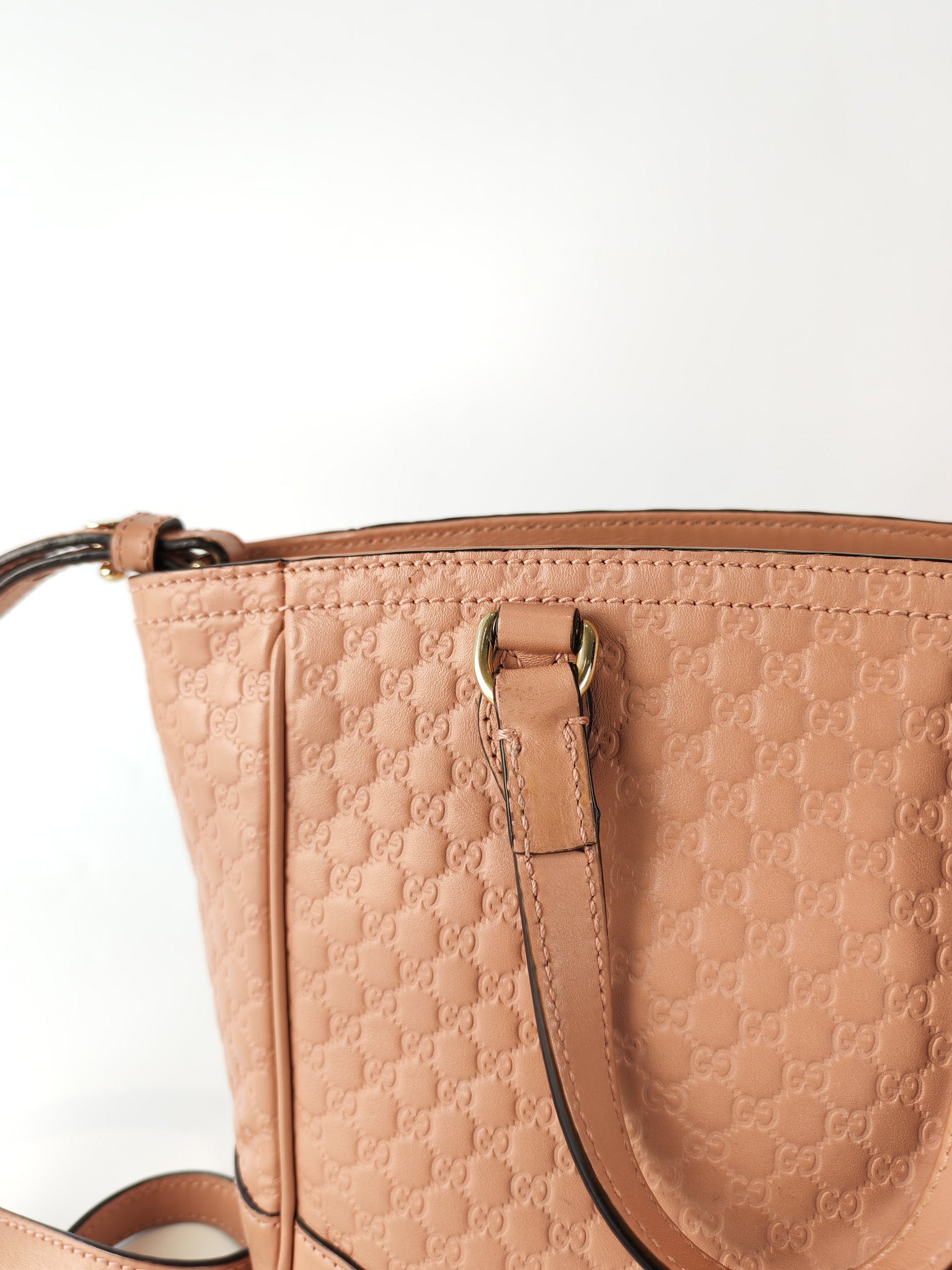 Bree Tote Bag Small in Pink Micro Guccissima Leather | Purse Maison Luxury Bags Shop