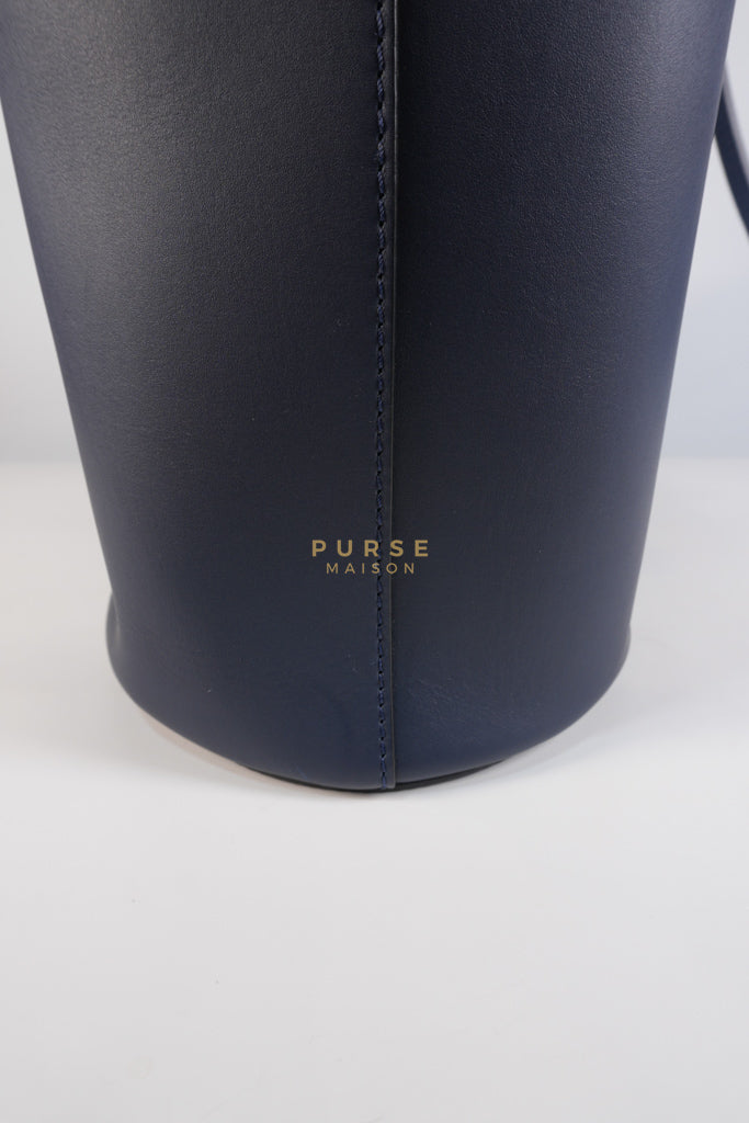 Bucket Bag Large in Navy Blue Leather | Purse Maison Luxury Bags Shop