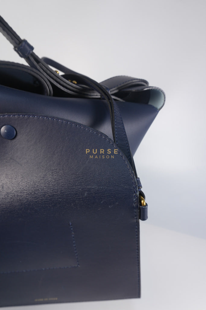 Bucket Bag Large in Navy Blue Leather | Purse Maison Luxury Bags Shop