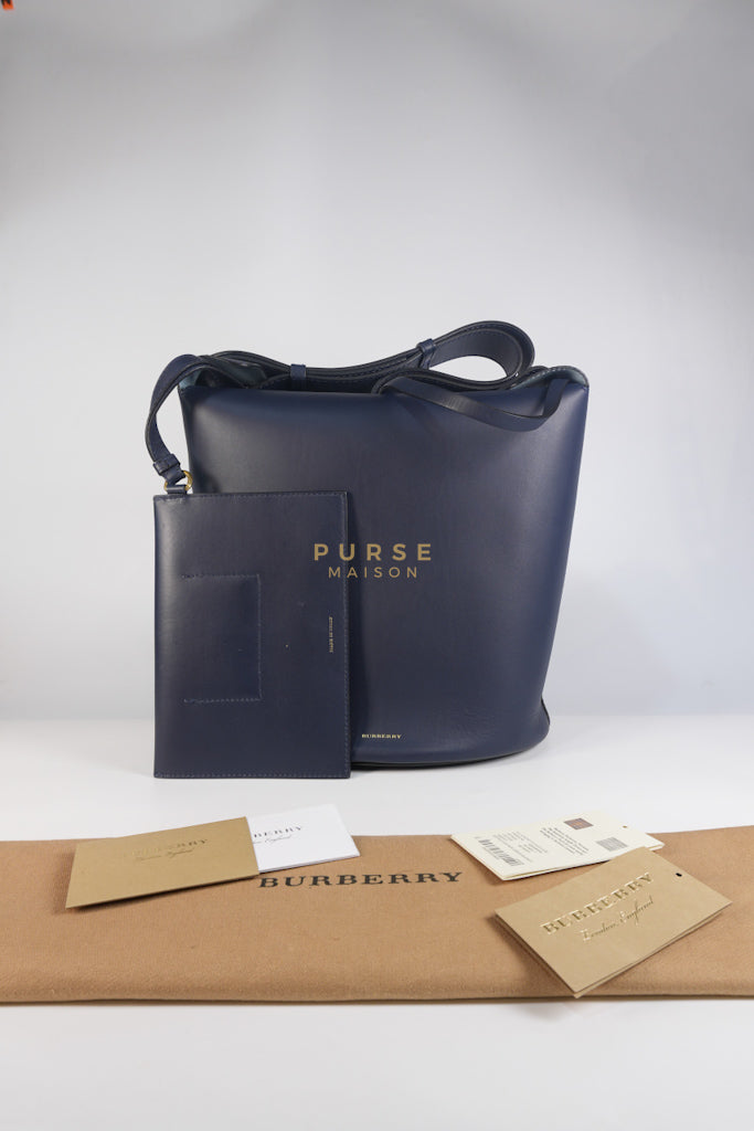 Bucket Bag Large in Navy Blue Leather | Purse Maison Luxury Bags Shop