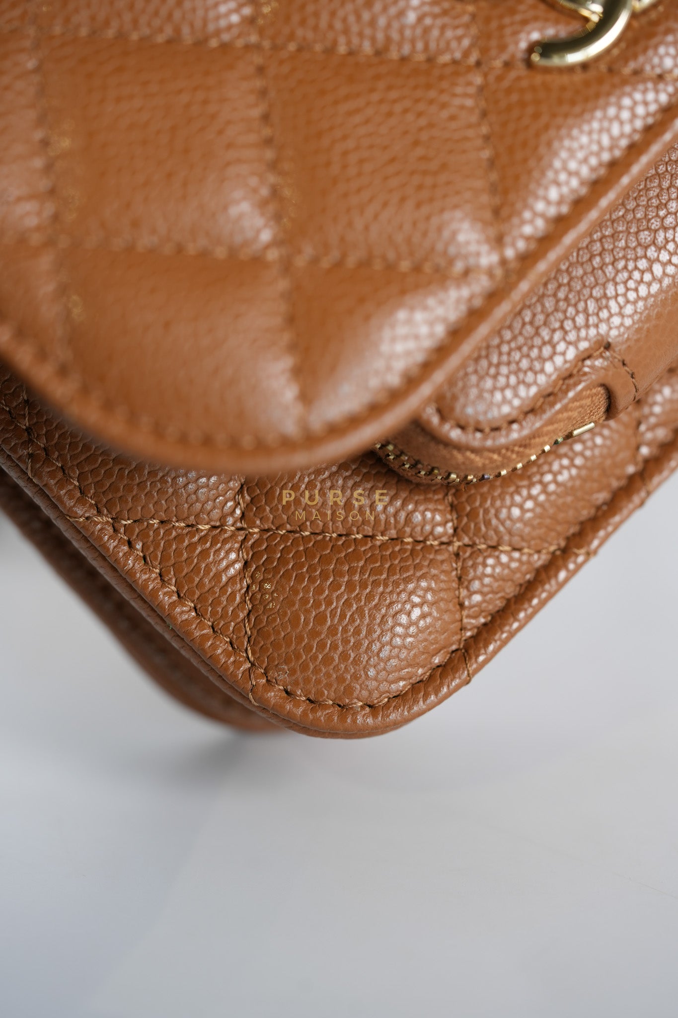 Business Affinity Wallet on Chain (WOC) In Caramel Caviar Leather and Light Gold Hardware (Microchip) | Purse Maison Luxury Bags Shop