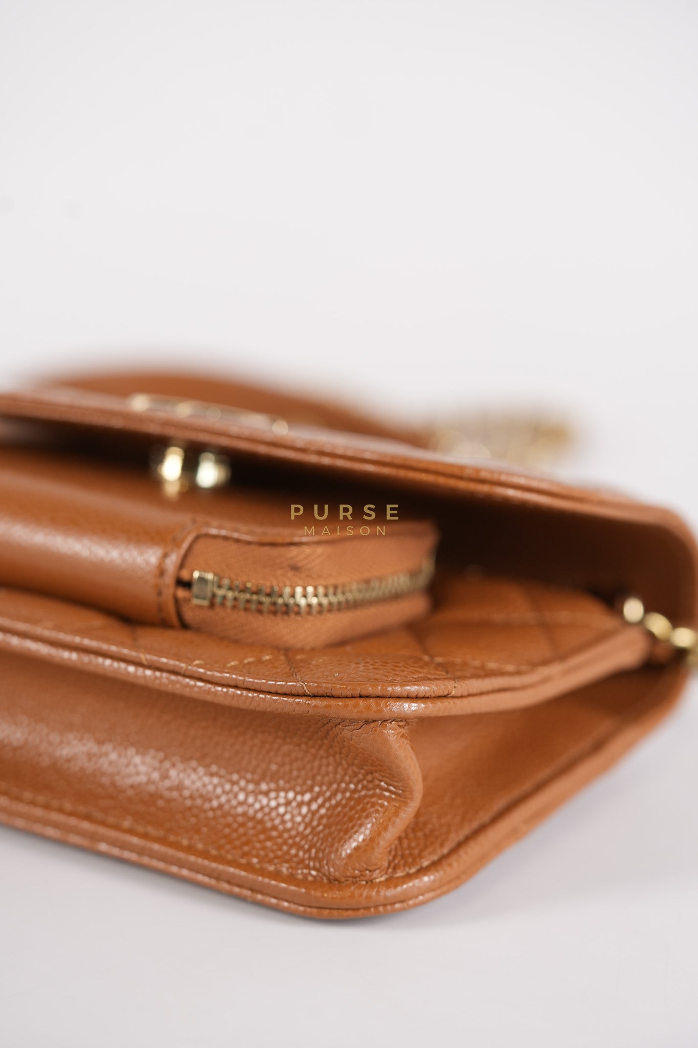 Business Affinity Wallet on Chain (WOC) In Caramel Caviar Leather and Light Gold Hardware (Microchip) | Purse Maison Luxury Bags Shop