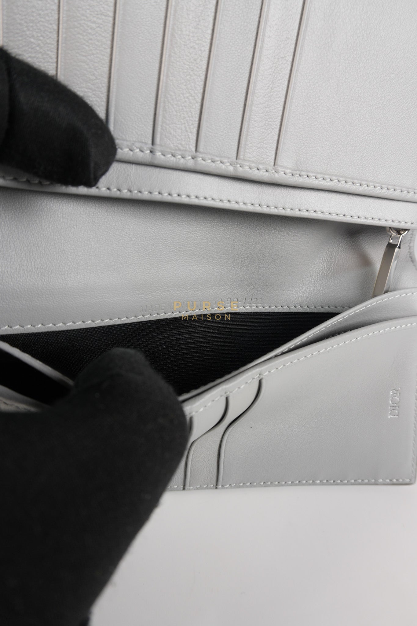 Business Card Holder/Long Vertical Wallet in Gray Diamond Canvas | Purse Maison Luxury Bags Shop