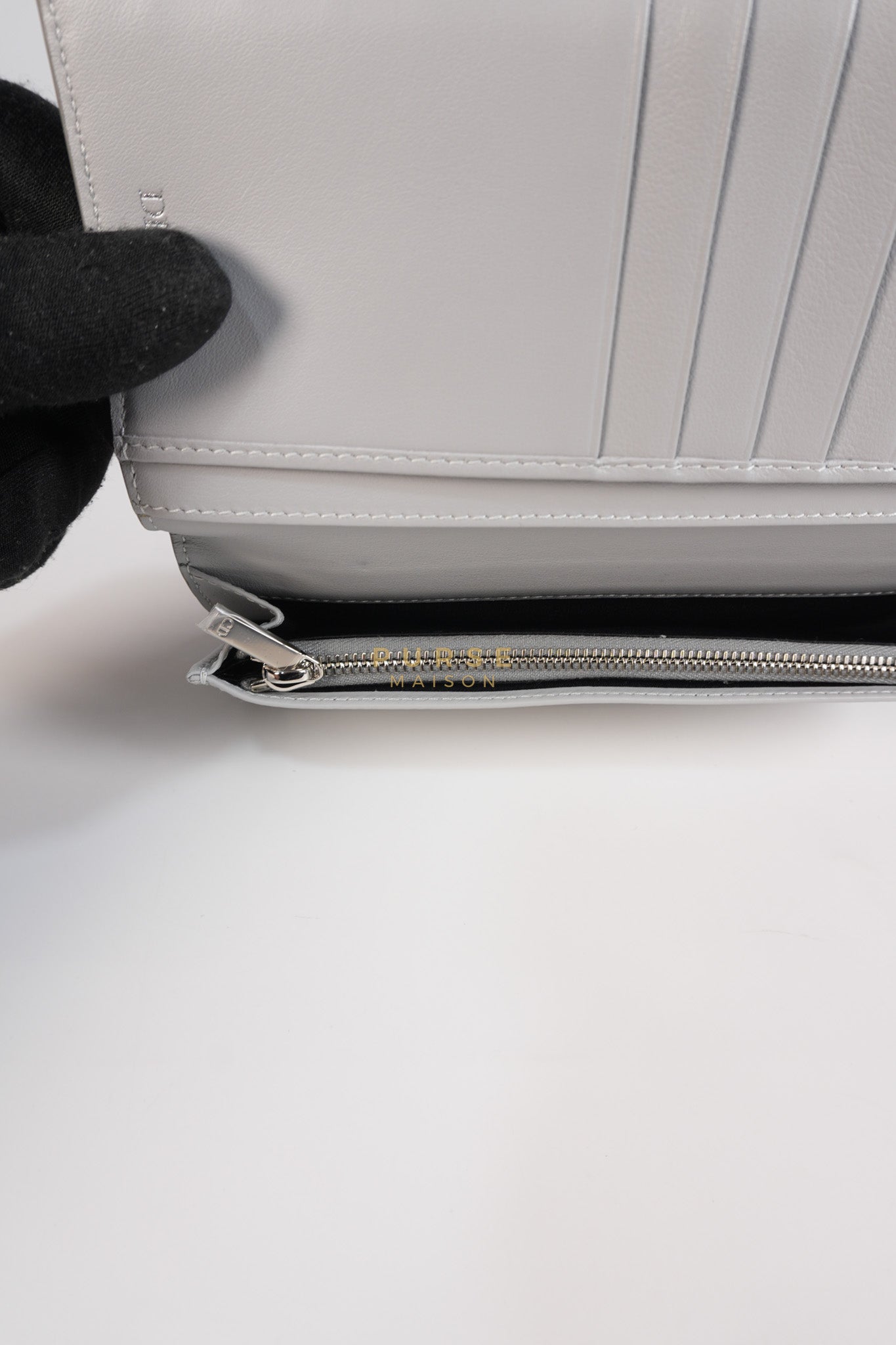 Business Card Holder/Long Vertical Wallet in Gray Diamond Canvas | Purse Maison Luxury Bags Shop