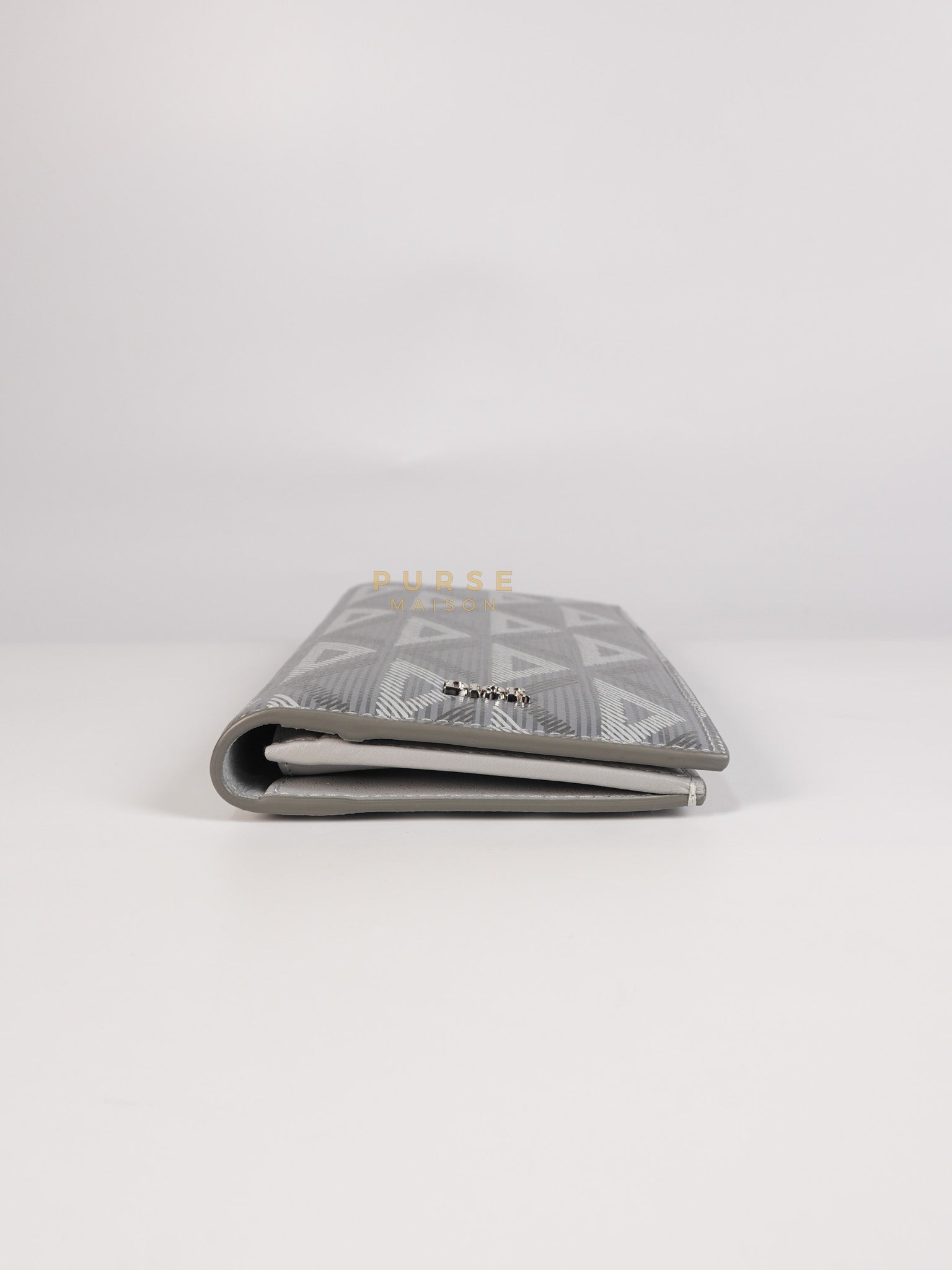 Business Card Holder/Long Vertical Wallet in Gray Diamond Canvas | Purse Maison Luxury Bags Shop