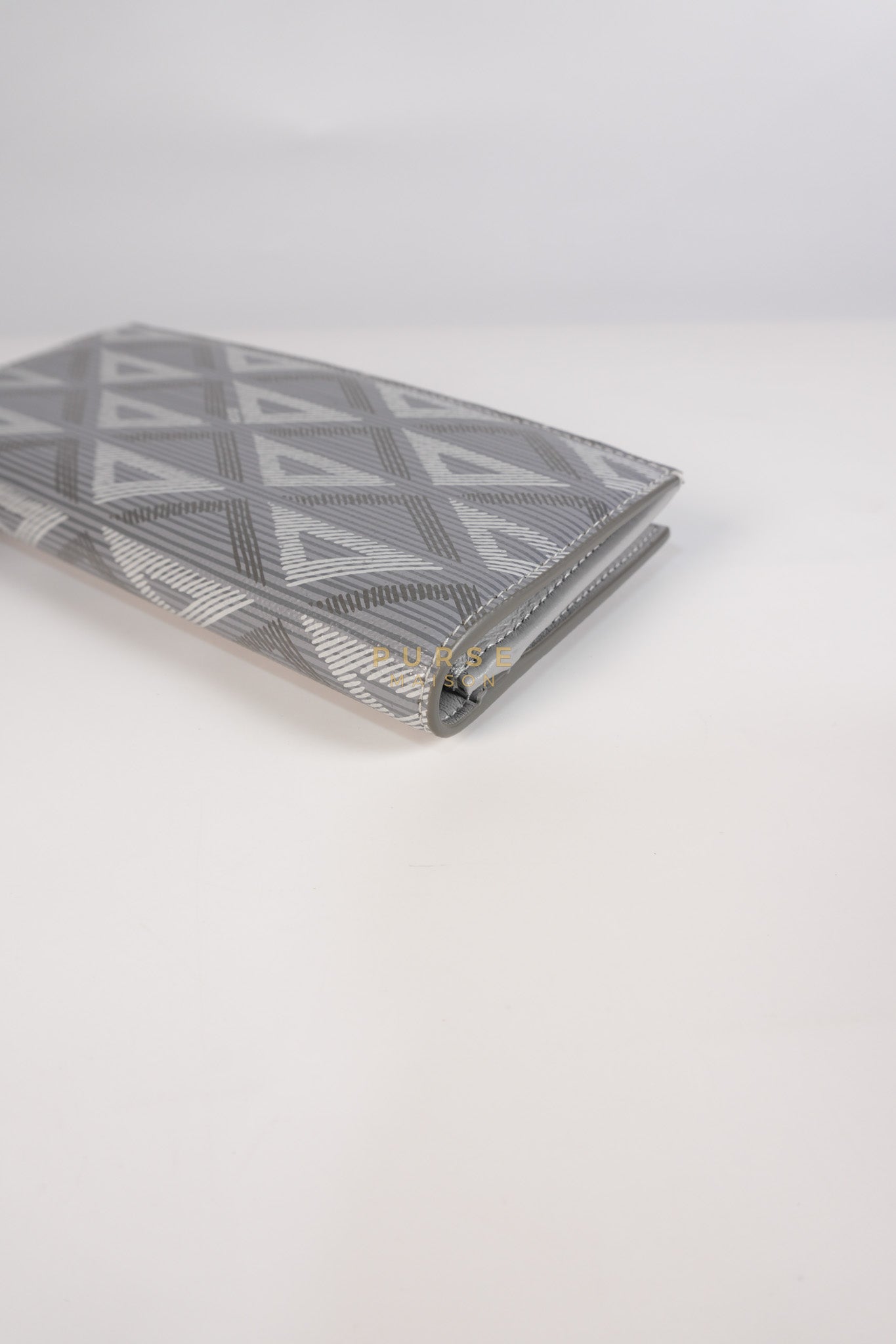 Business Card Holder/Long Vertical Wallet in Gray Diamond Canvas | Purse Maison Luxury Bags Shop
