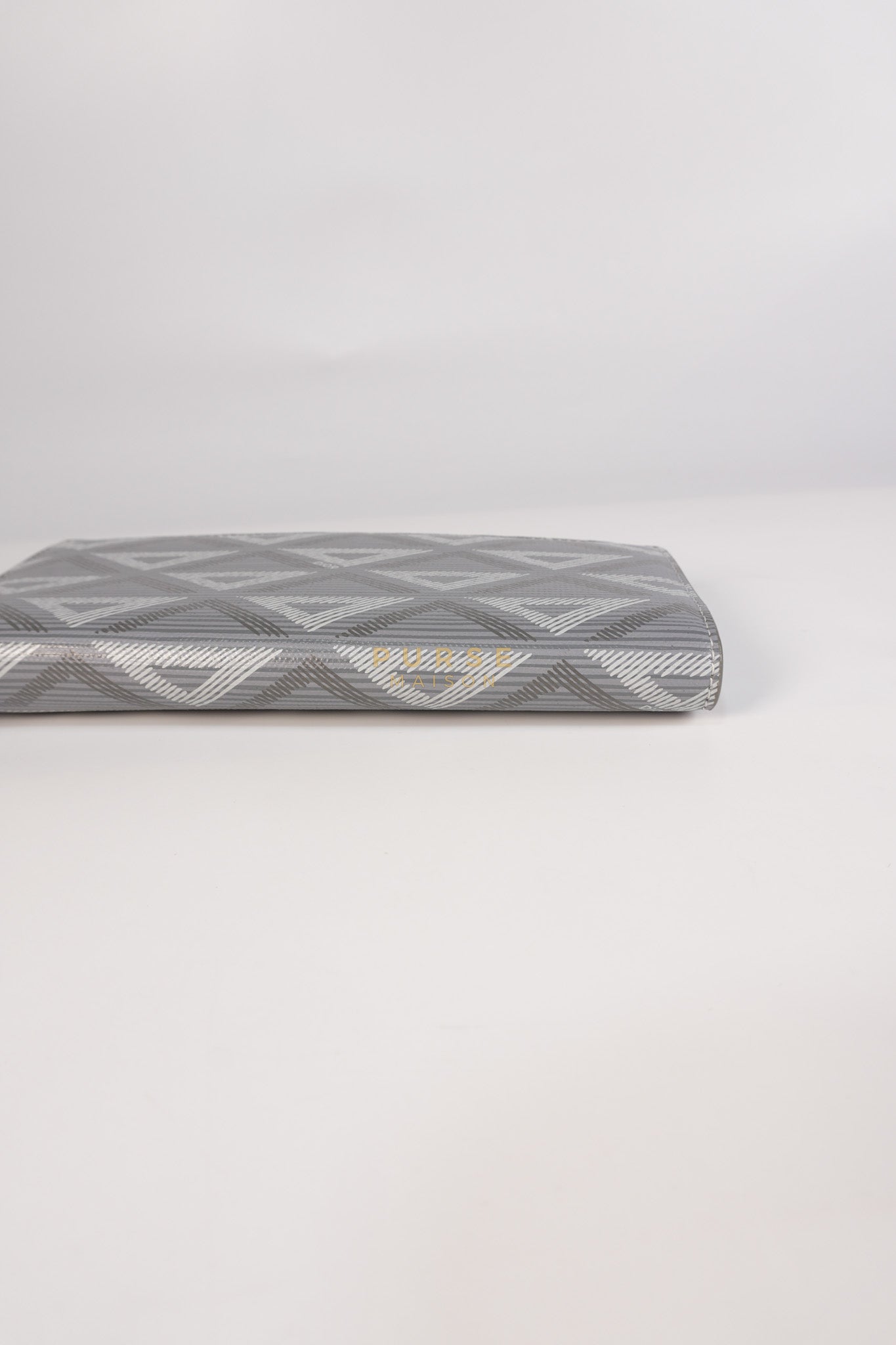 Business Card Holder/Long Vertical Wallet in Gray Diamond Canvas | Purse Maison Luxury Bags Shop