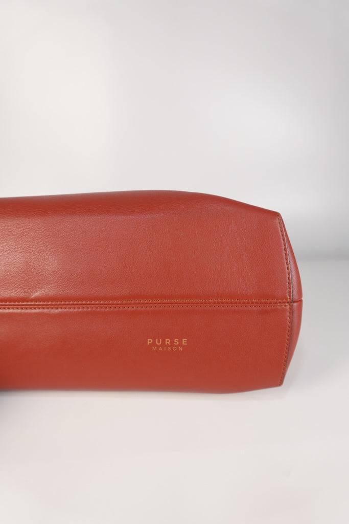 By The Way Medium in Burnt Red Terracotta in Smooth Calfskin Leather | Purse Maison Luxury Bags Shop