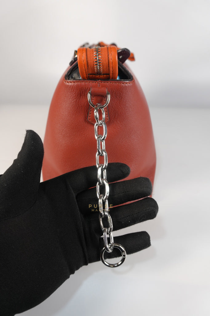 By The Way Medium in Burnt Red Terracotta in Smooth Calfskin Leather | Purse Maison Luxury Bags Shop