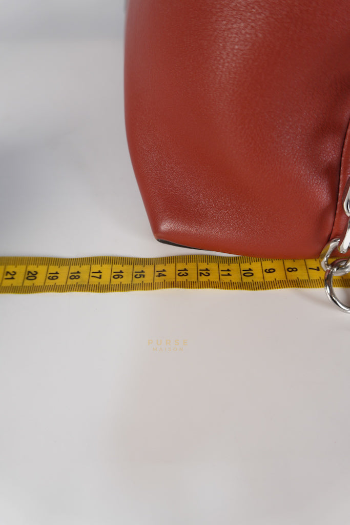 By The Way Medium in Burnt Red Terracotta in Smooth Calfskin Leather | Purse Maison Luxury Bags Shop