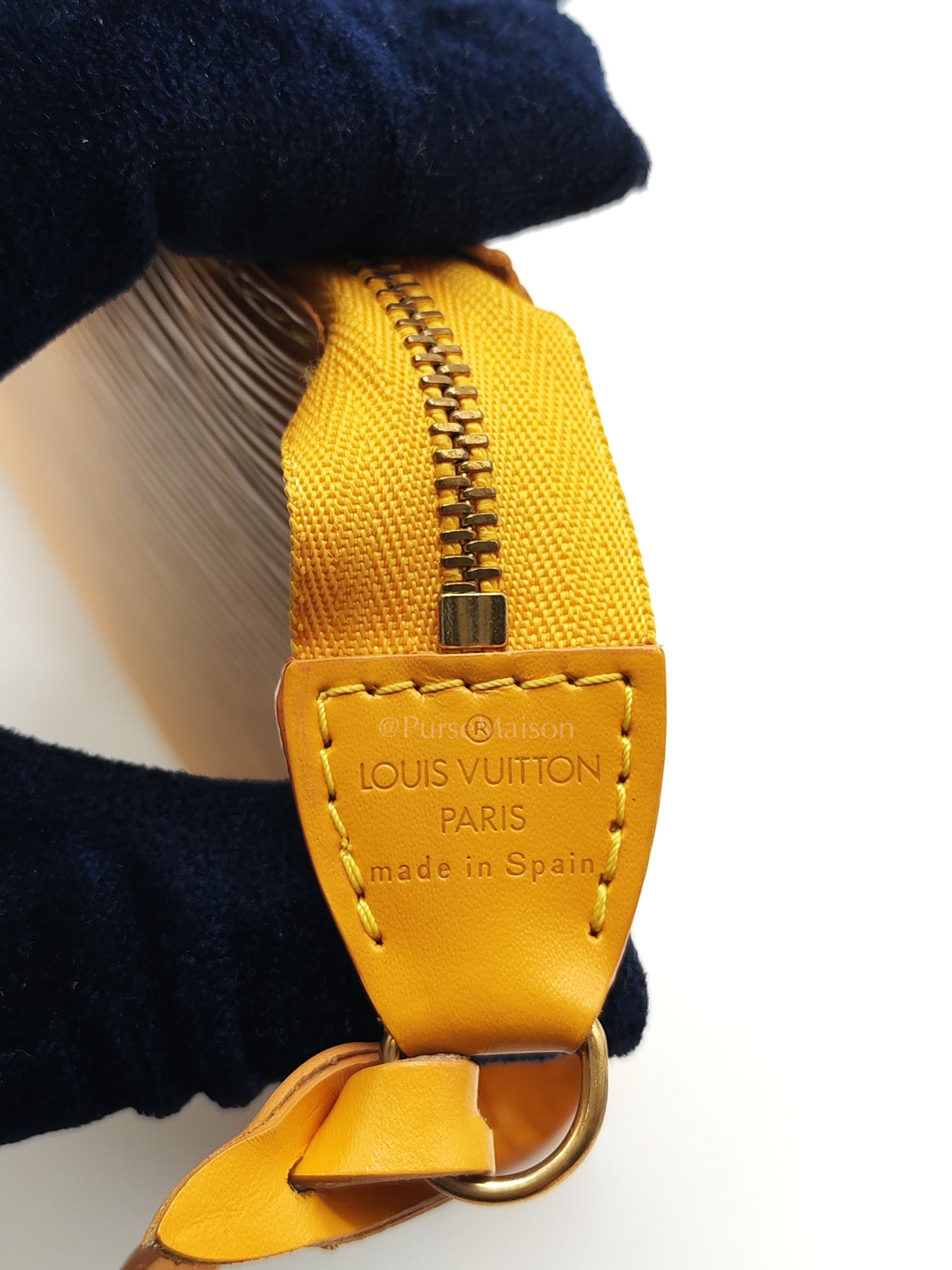 Tassil Pochette Accessoires in Yellow Epi Leather & Gold Hardware (Datecode: CA0968)