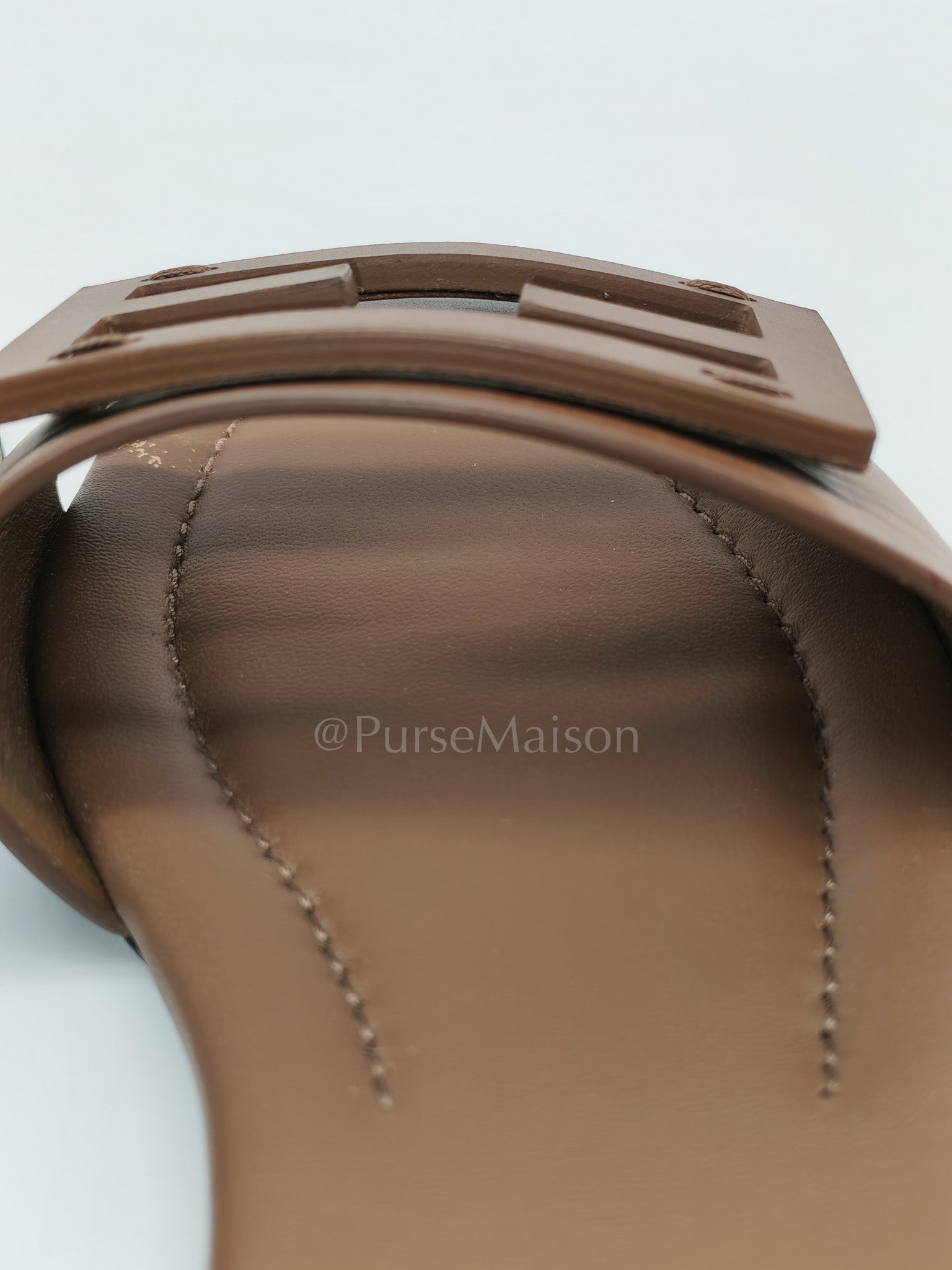 Baguette Slides in Brown Leather Size 37 EU (24 cm)