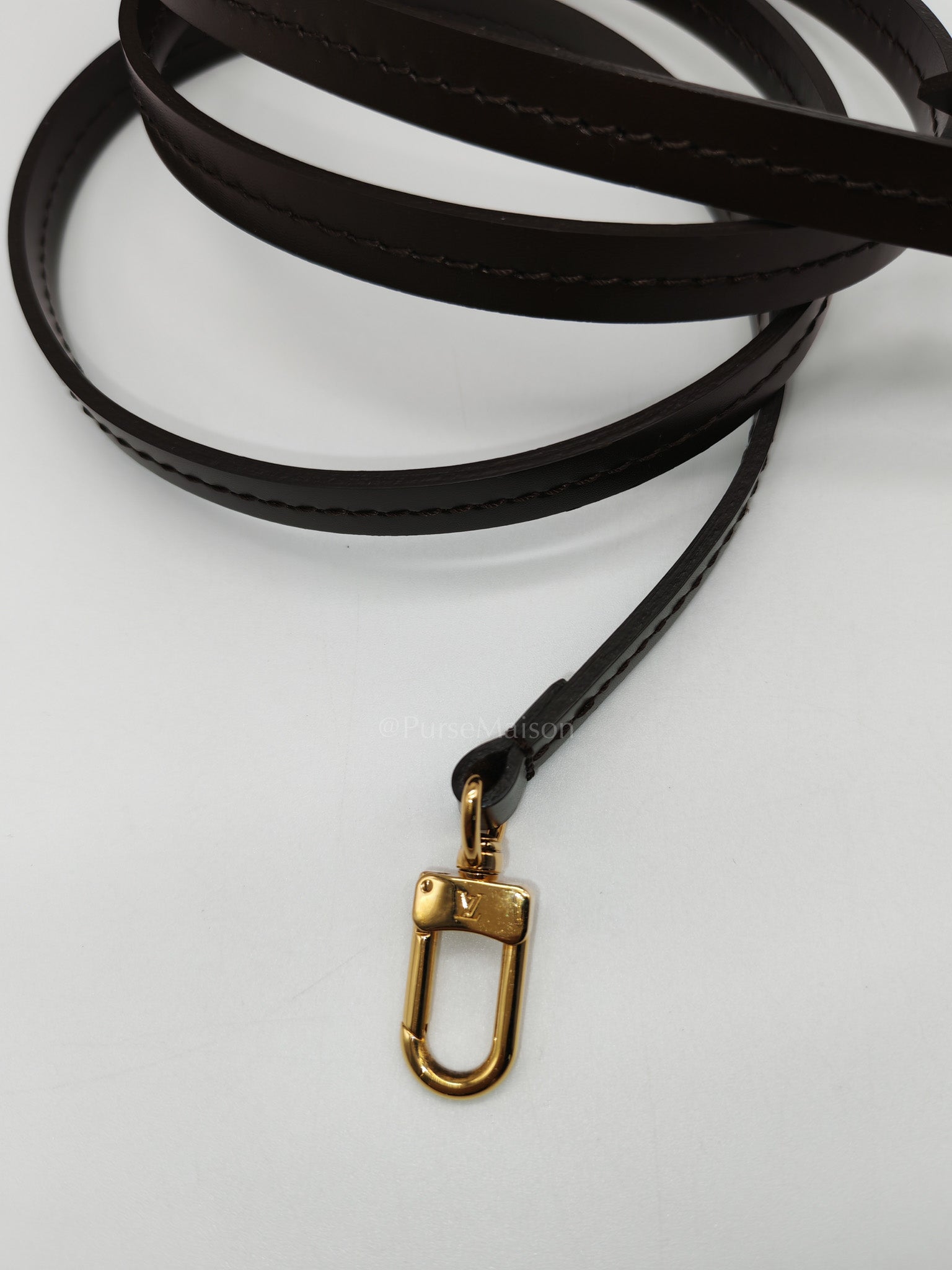 Favorite PM Pochette in Damier Ebene Canvas Shoulder Bag (Date Code: DU2124)