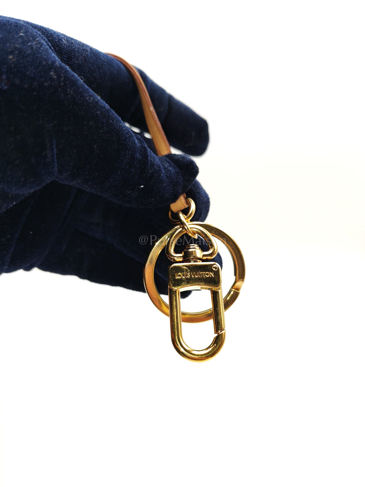 Artsy Bag MM in Monogram Canvas (Microchip)