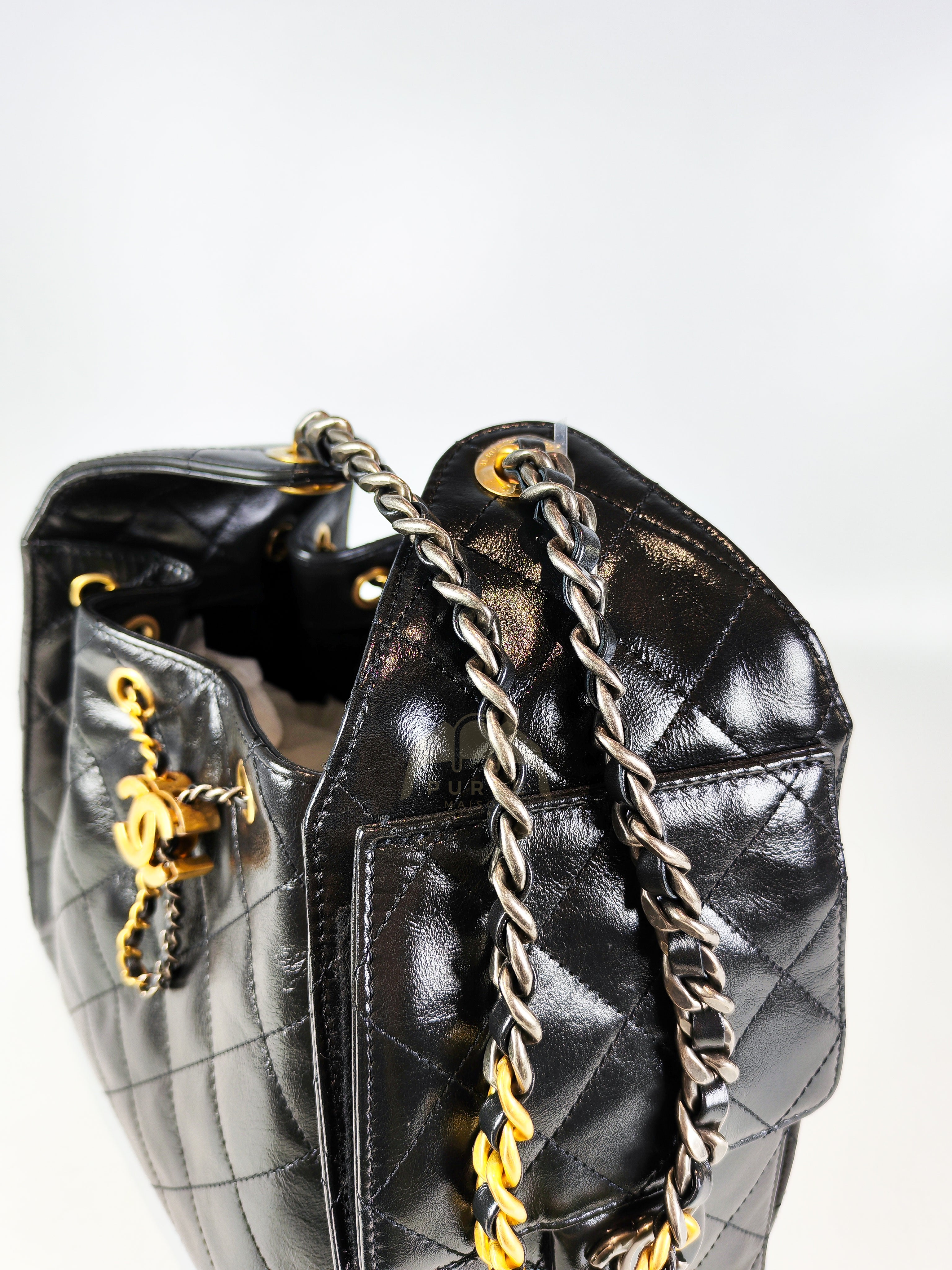 C25 Small in Black Shiny Calfskin Leather and Mixed Hardware (Microchip) | Purse Maison Luxury Bags Shop