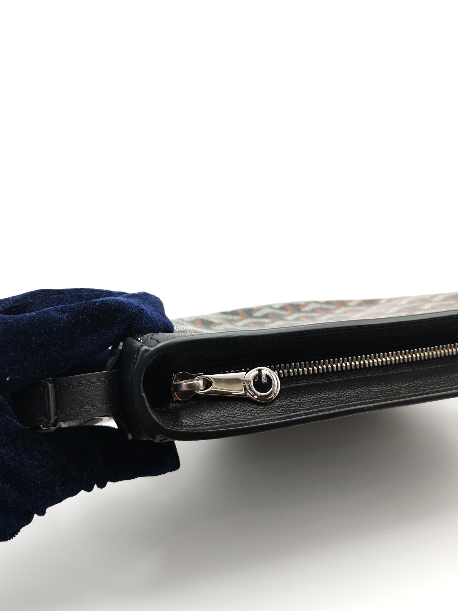 Hirondelle in Black Goyardine Cavas Crossbody Bag