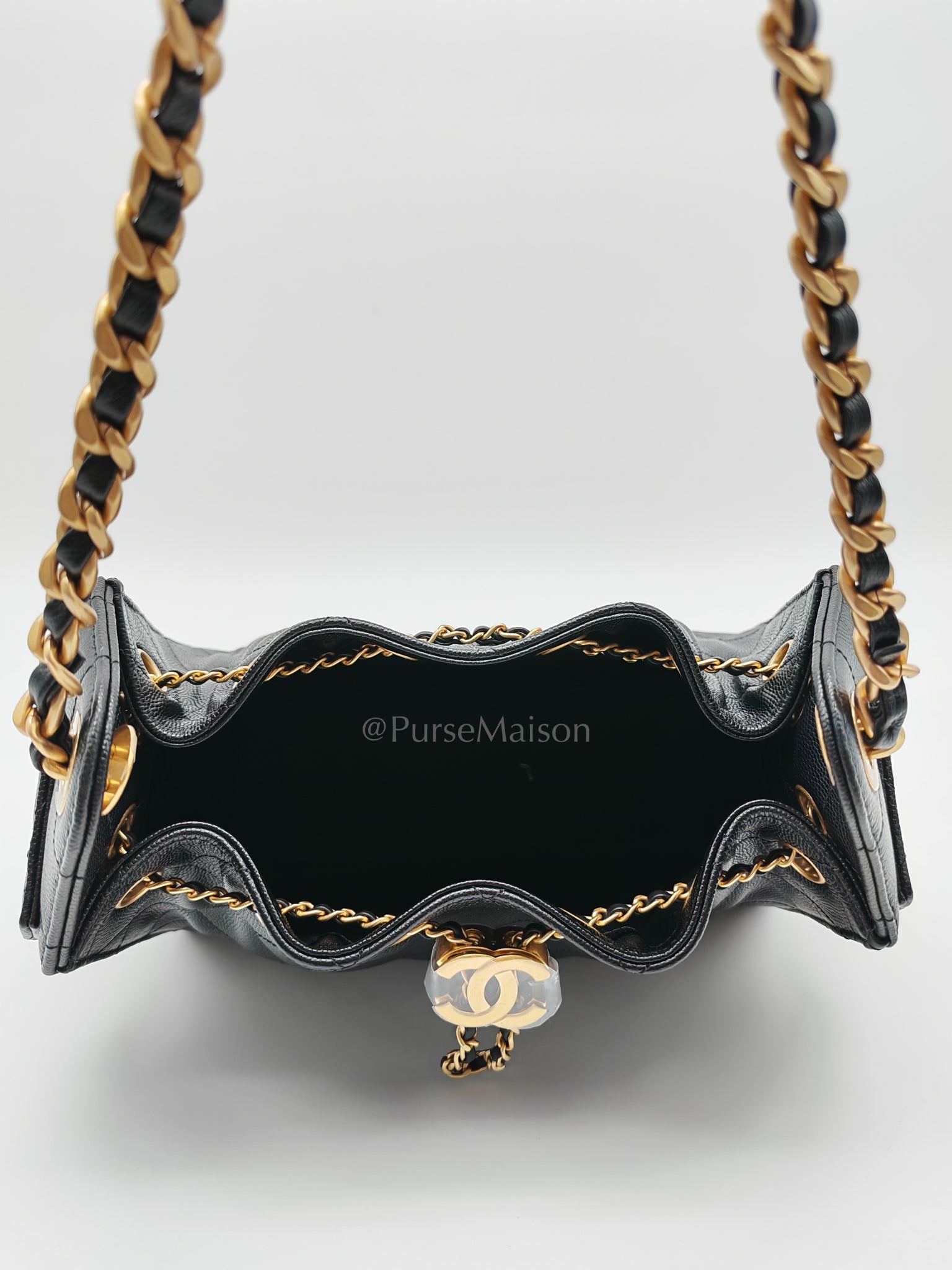 25 Mini Black Caviar Leather in Aged Gold Hardware Microchip(H9****EA) | Purse Maison Luxury Bags Shop