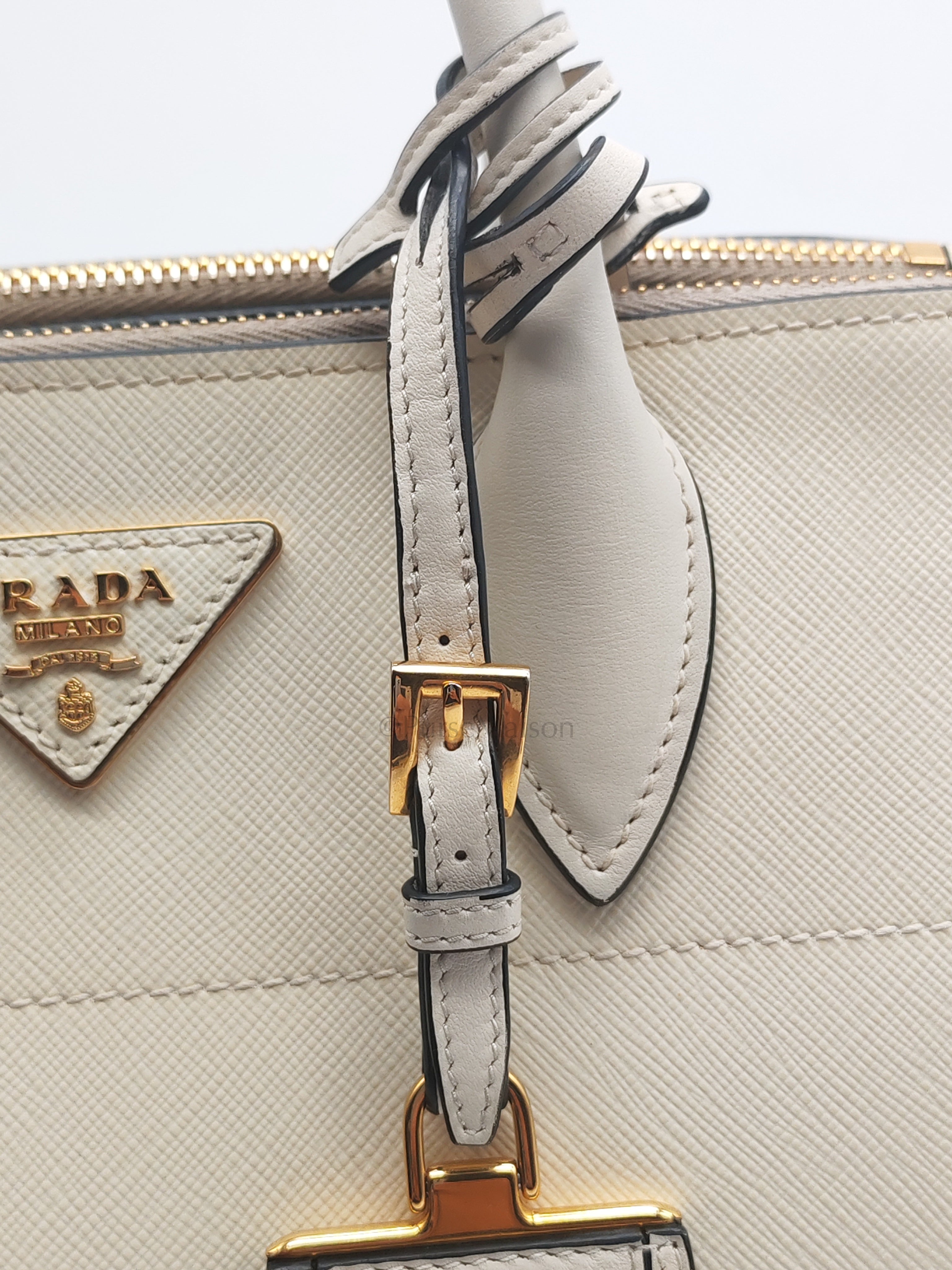 1BA103 Paradigme in Off-White Saffiano City Calfskin Greche Shoulder Bag