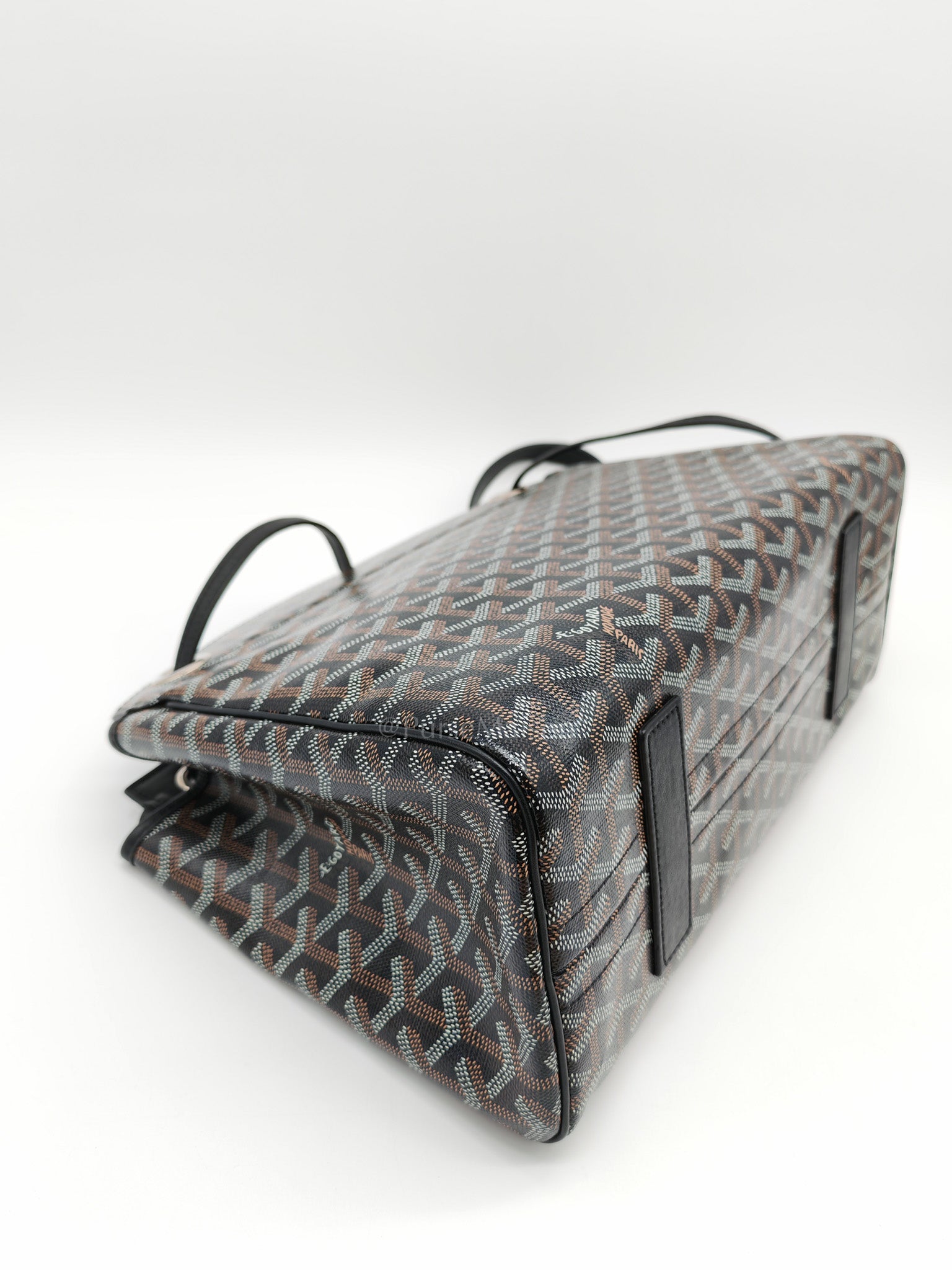 Rouette Souple PM in Black Goyardine Canvas & Silver Hardware