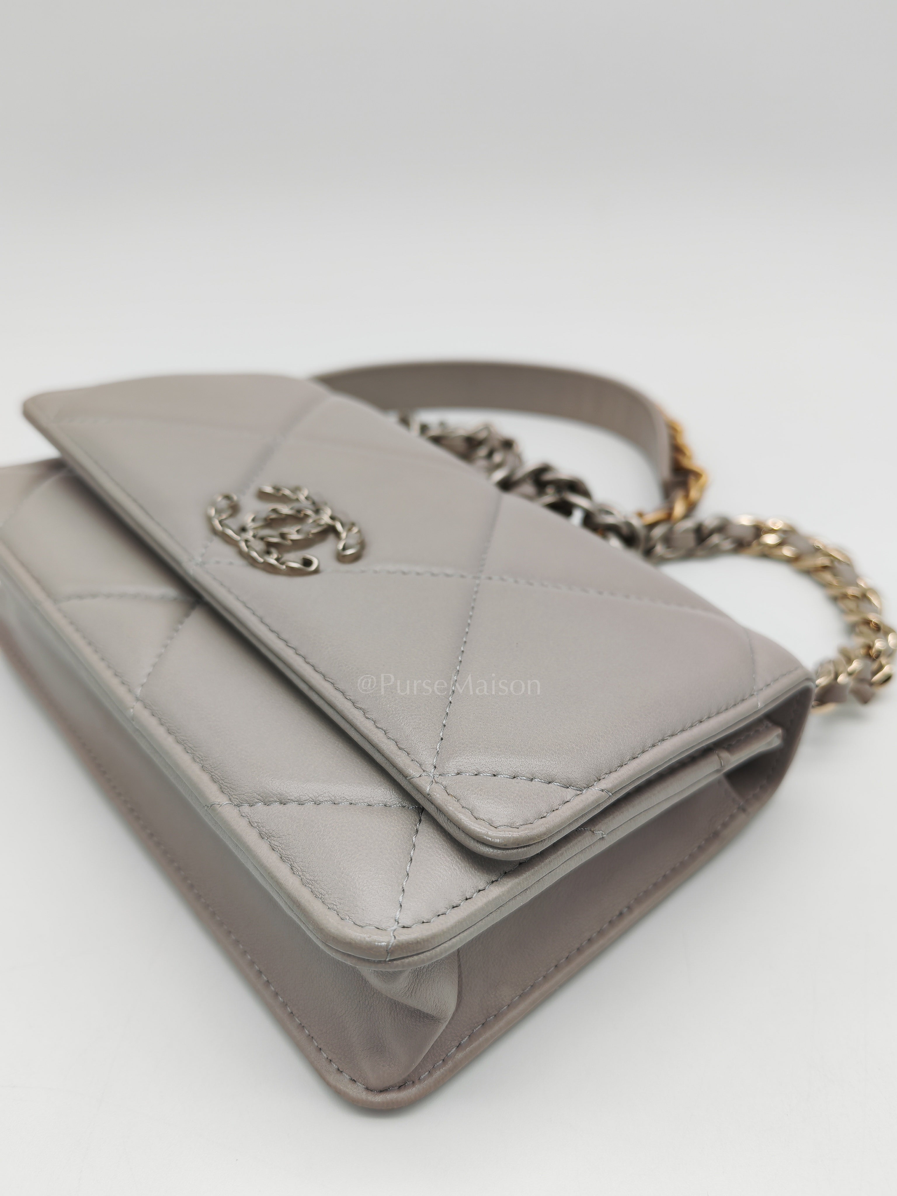 Wallet on Chain in Gray Lambskin Leather & Mixed Hardware Microchip