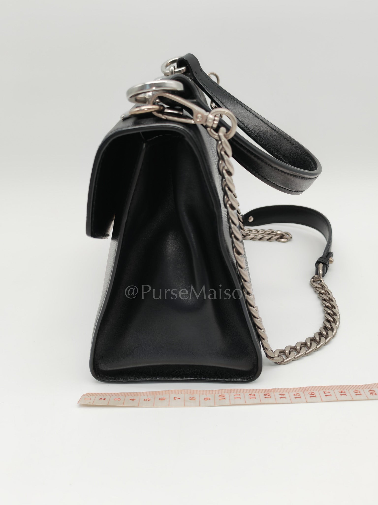 Cuir Monochrome Envelope Flap Shoulder Bag in Black Calfskin Leather & Ruthenium Hardware