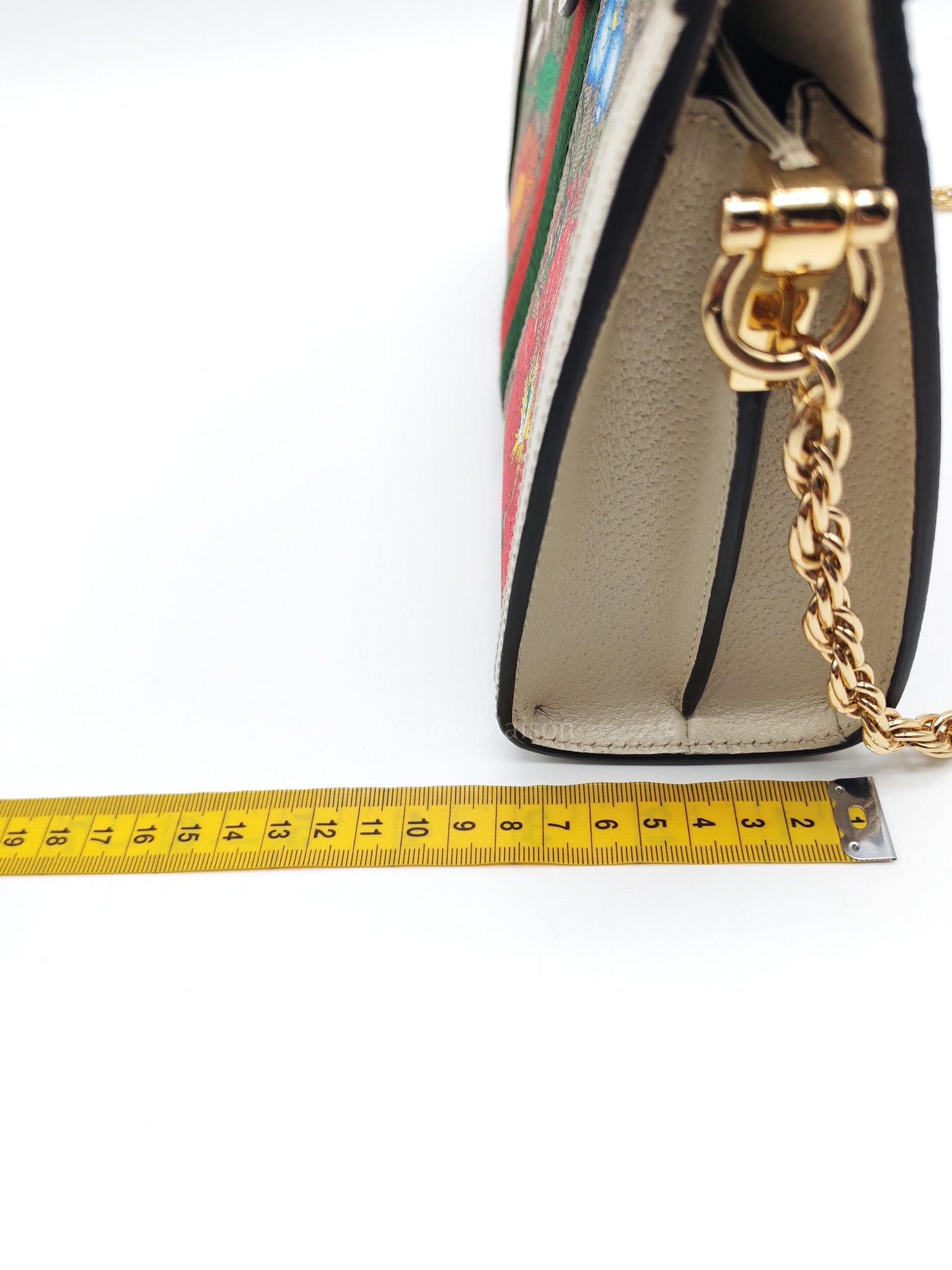 Ophidia Chain Shoulder Bag in GG Flora Coated Canvas & Gold Hardware