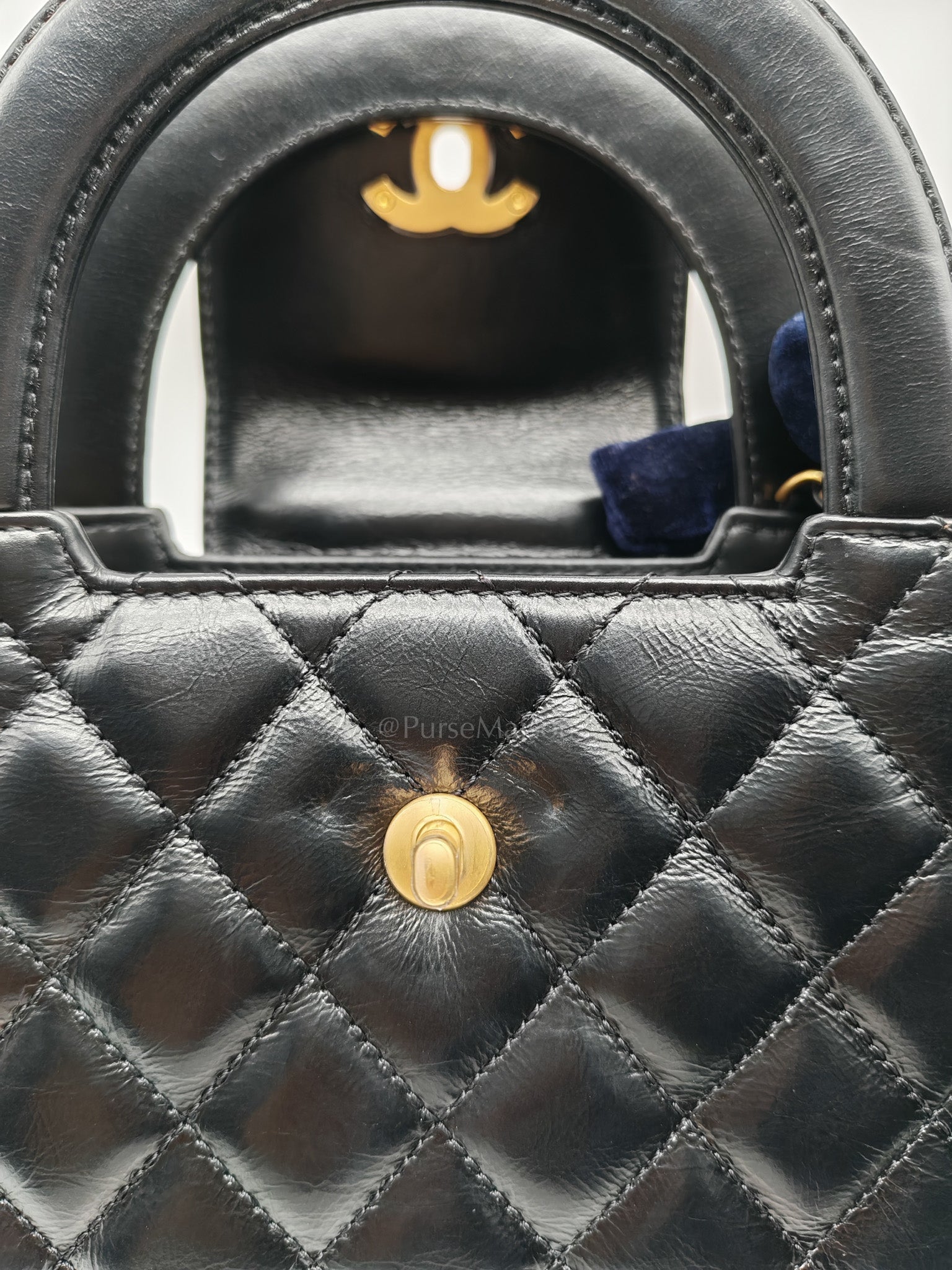 CC Kelly Small in Black Calfskin Leather & Aged Gold Hardware (Microchip)