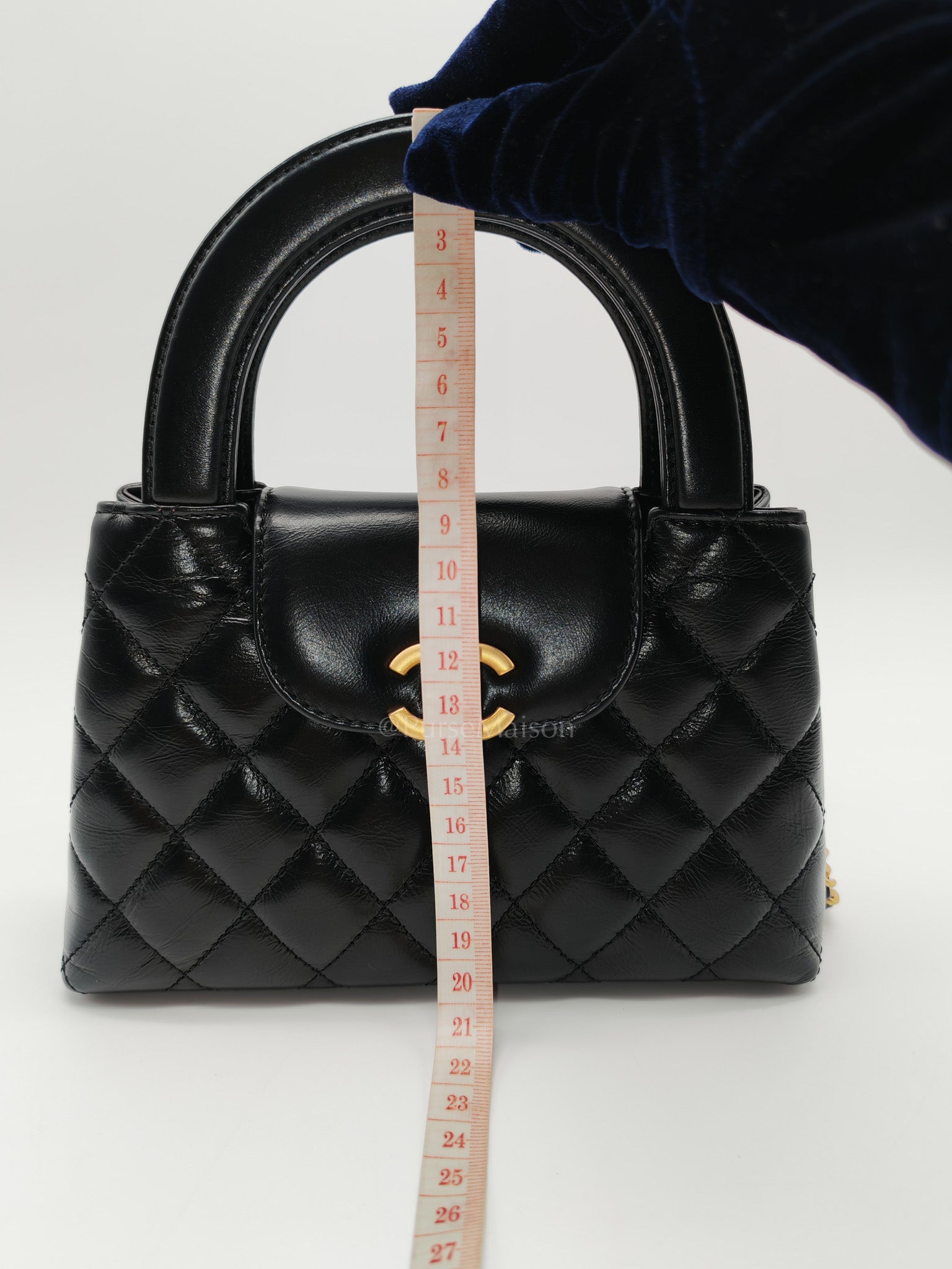 CC Kelly Small in Black Calfskin Leather & Aged Gold Hardware (Microchip)