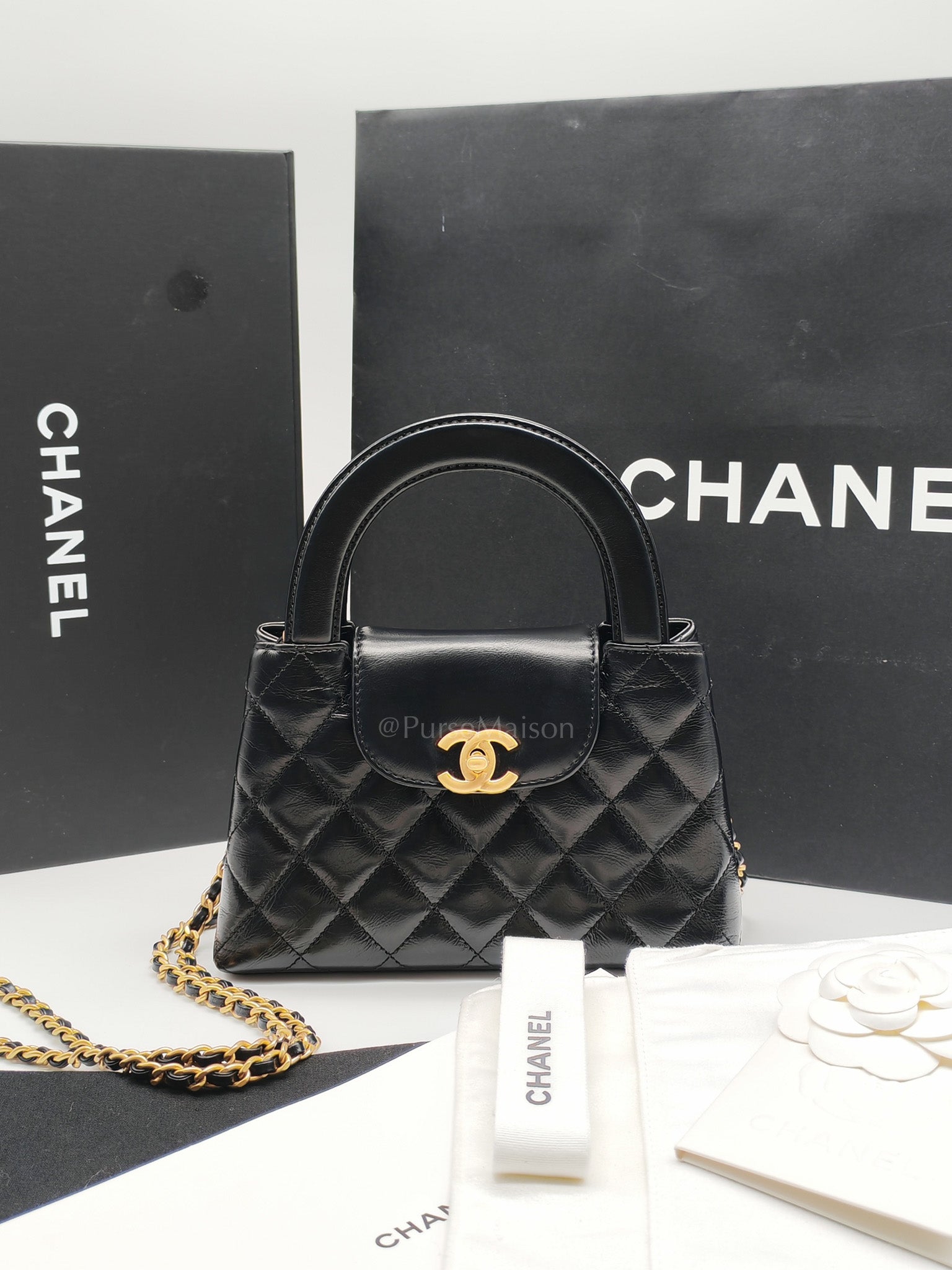 CC Kelly Small in Black Calfskin Leather & Aged Gold Hardware (Microchip)