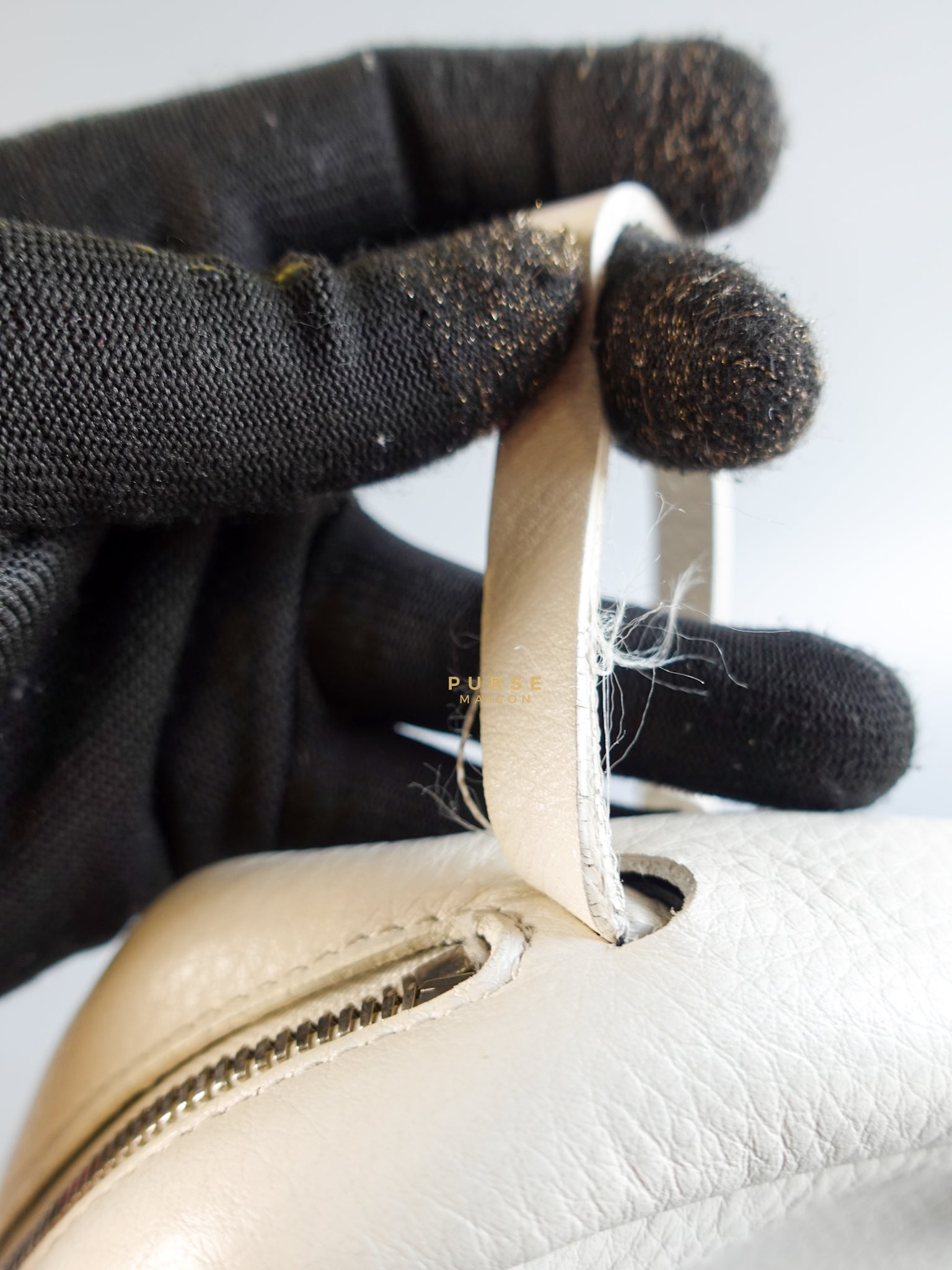 Camera Sling Bag in White Leather | Purse Maison Luxury Bags Shop