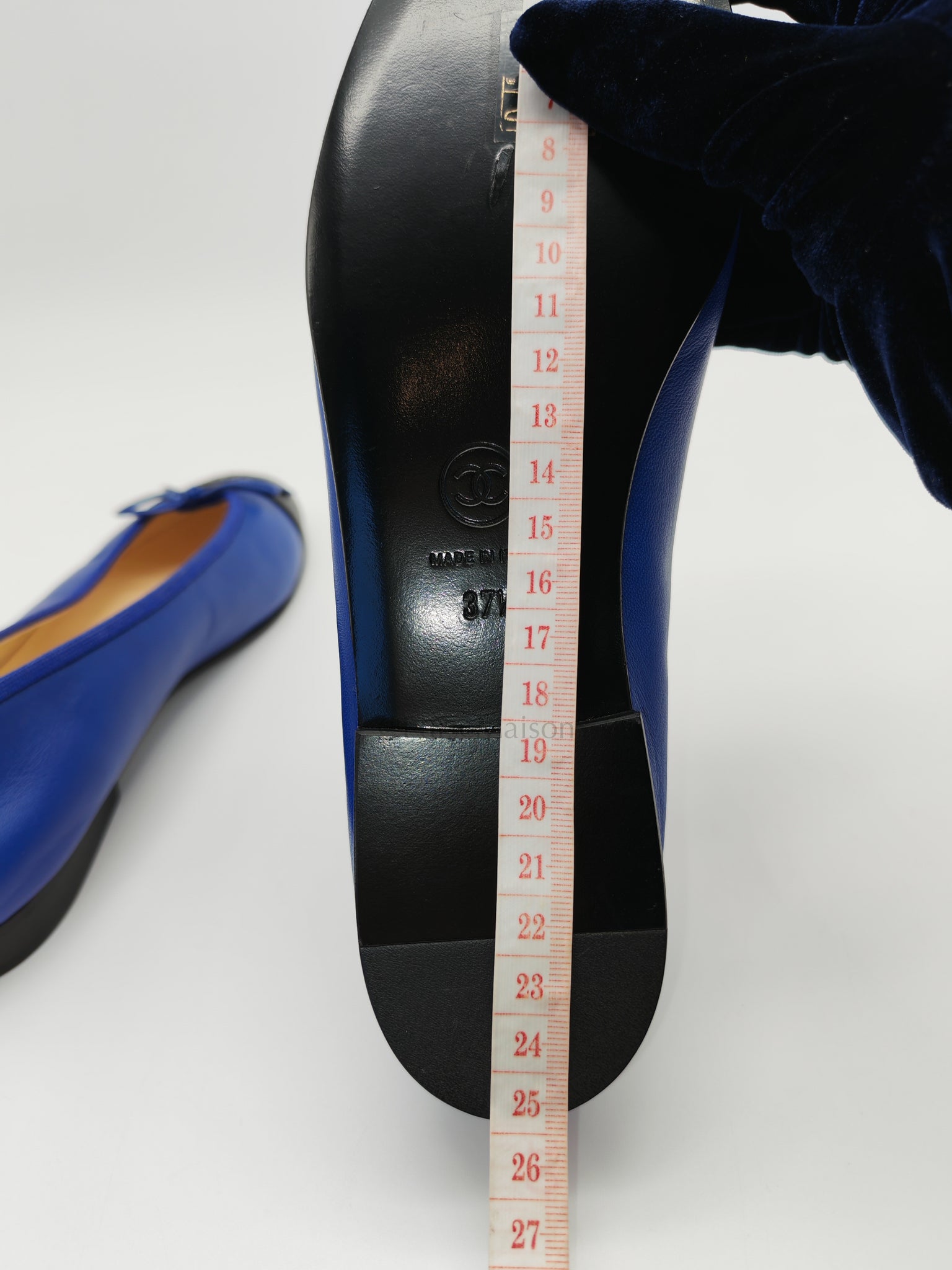 Cap Toe in Blue/Black Lambskin Leather Ballet Flats Size 37.5EU (23.5cm) | Purse Maison Luxury Bags Shop