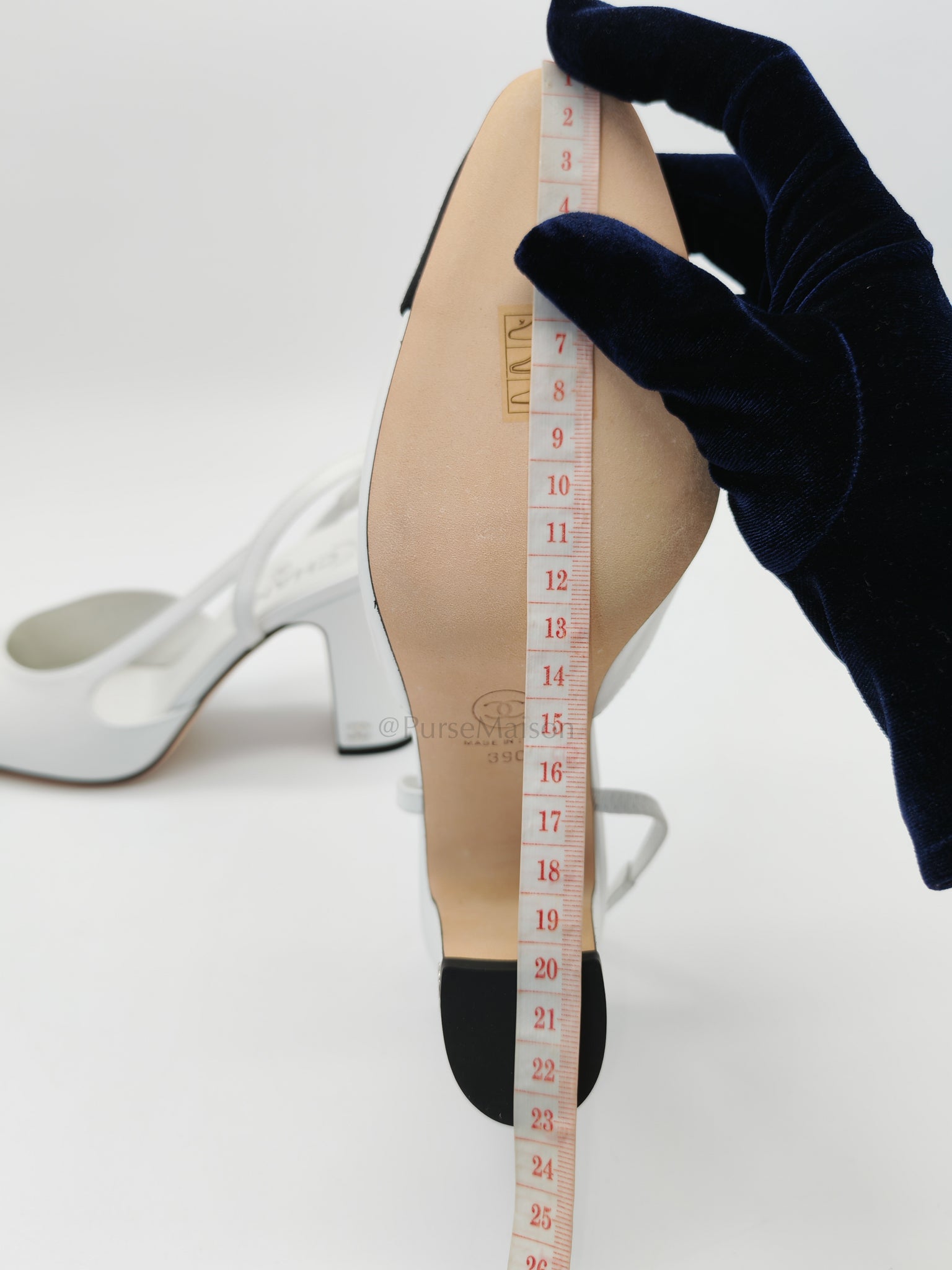 Cap Toe in White/Black Slingback Sandals Size 39EU (25cm) | Purse Maison Luxury Bags Shop
