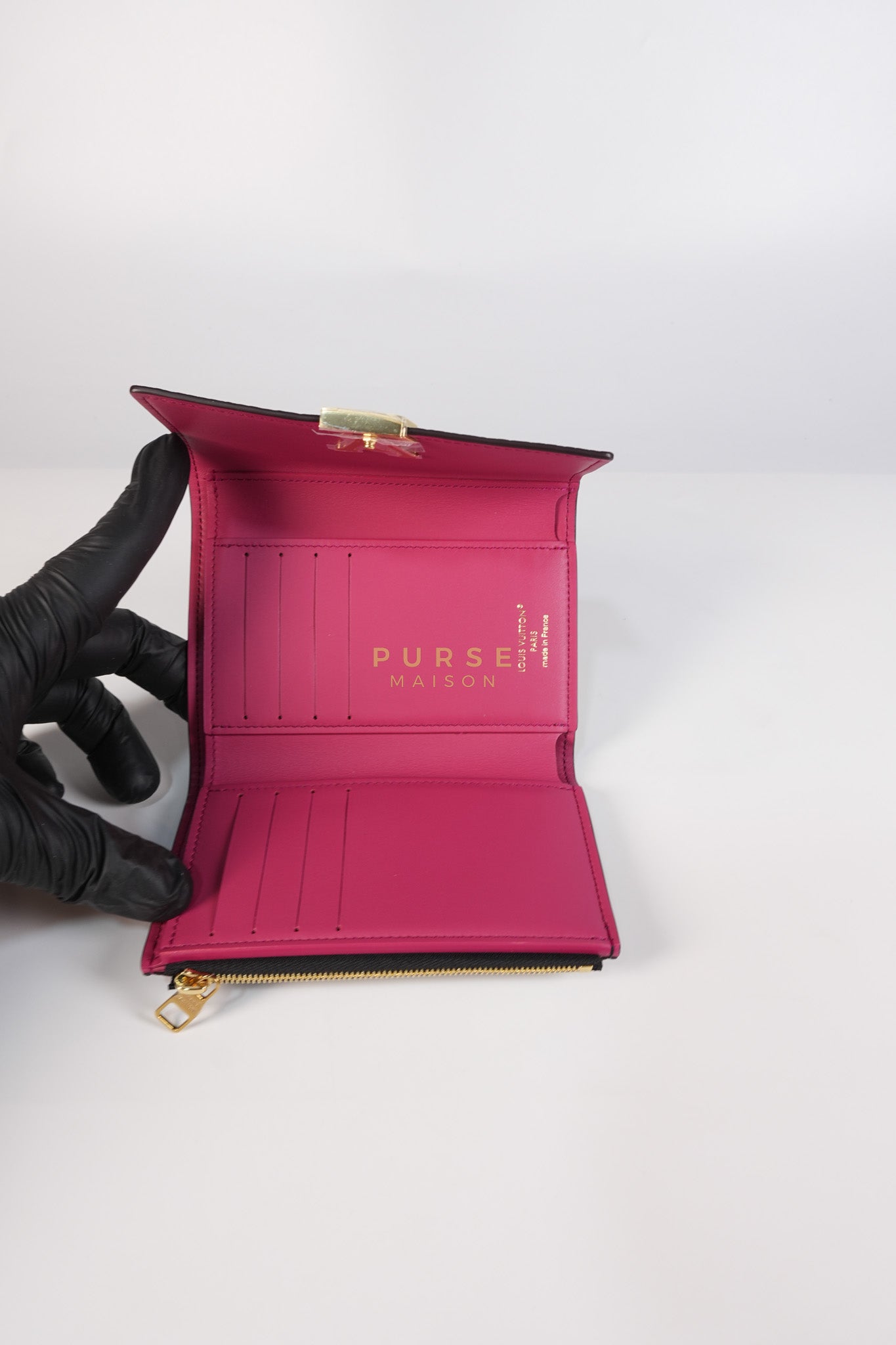 Capuccines Wallet in Black Taurillon Leather Microchip | Purse Maison Luxury Bags Shop