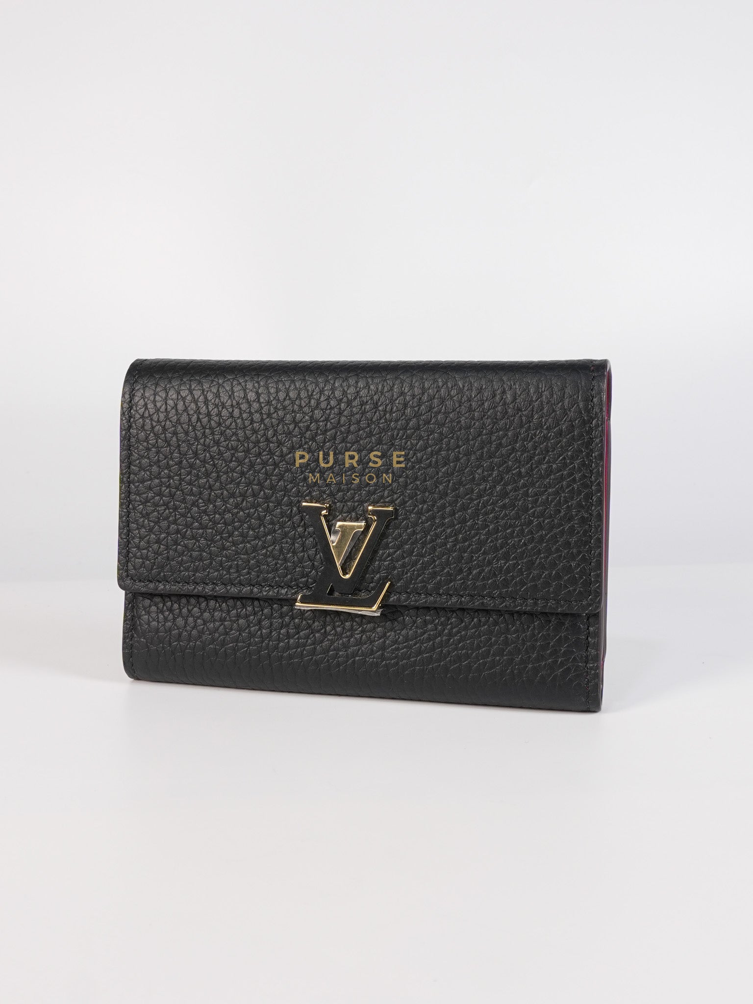 Capuccines Wallet in Black Taurillon Leather Microchip | Purse Maison Luxury Bags Shop