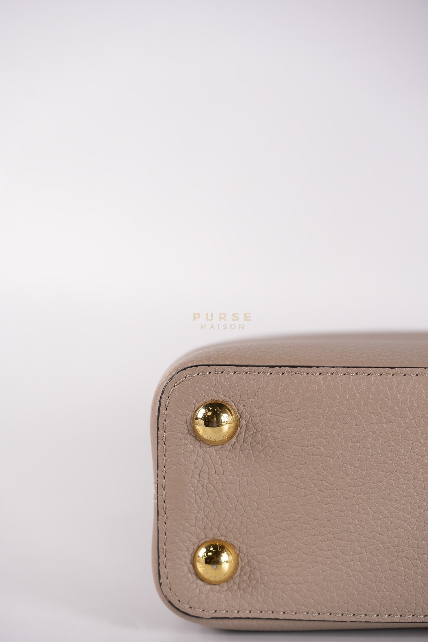 Capucines BB in Galet Taurillon Calfskin Leather (Microchip) | Purse Maison Luxury Bags Shop
