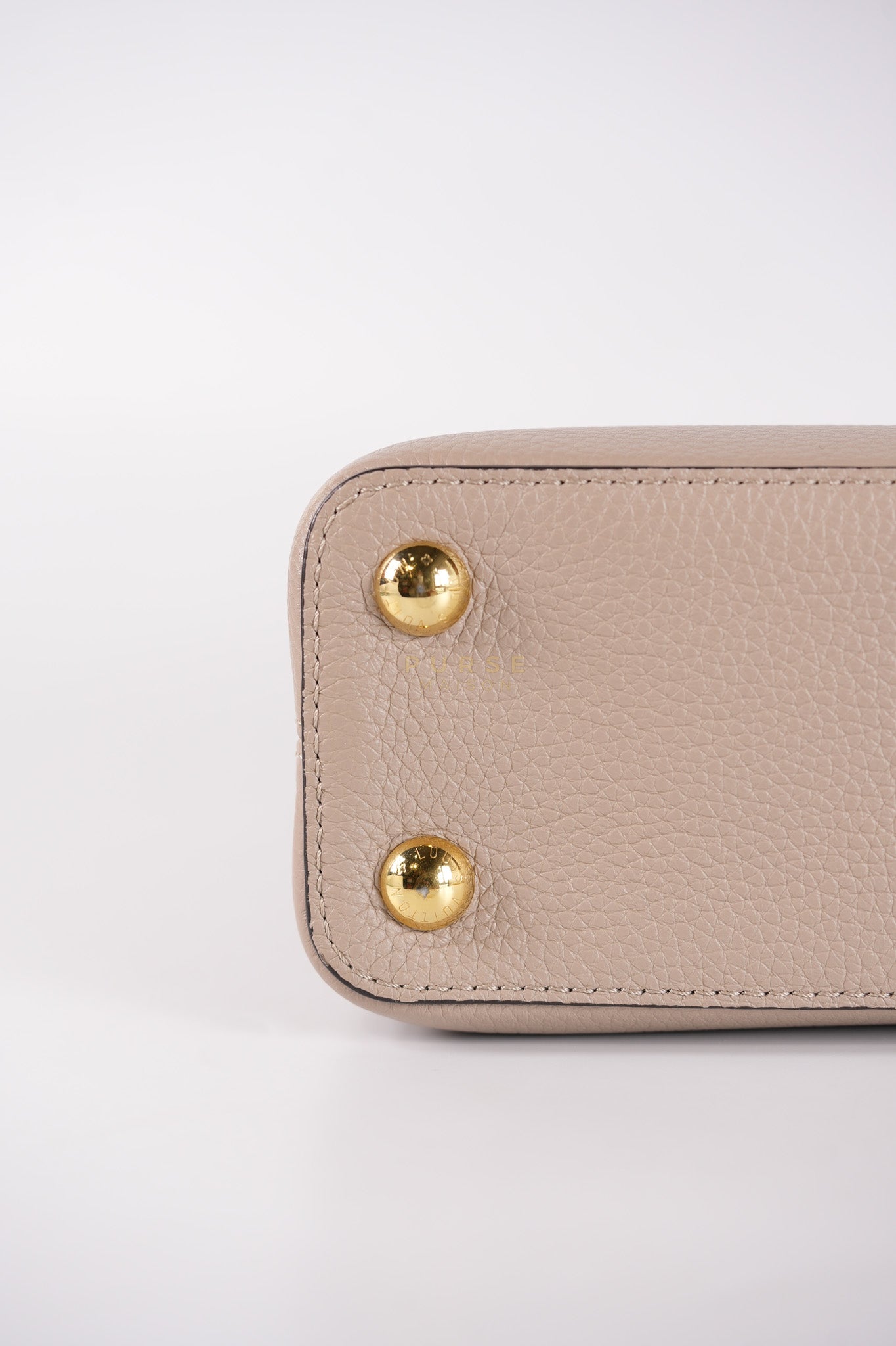 Capucines BB in Galet Taurillon Calfskin Leather (Microchip) | Purse Maison Luxury Bags Shop