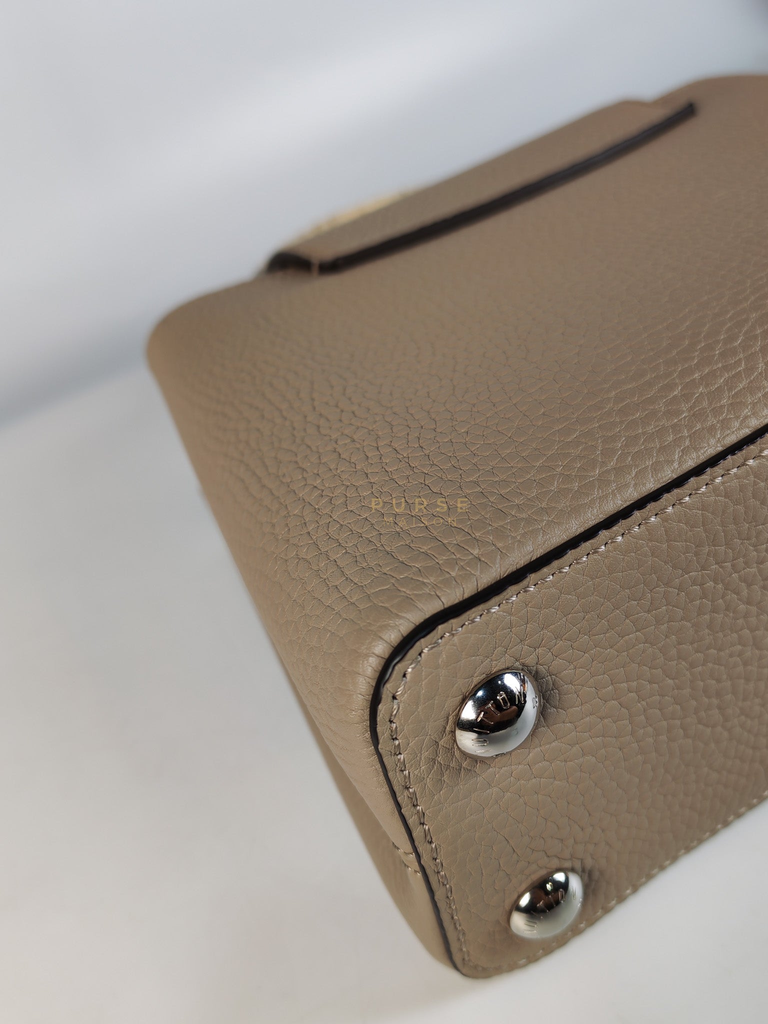 Capucines BB in Galet/Himalayan Top Handle Taurillon Leather | Purse Maison Luxury Bags Shop