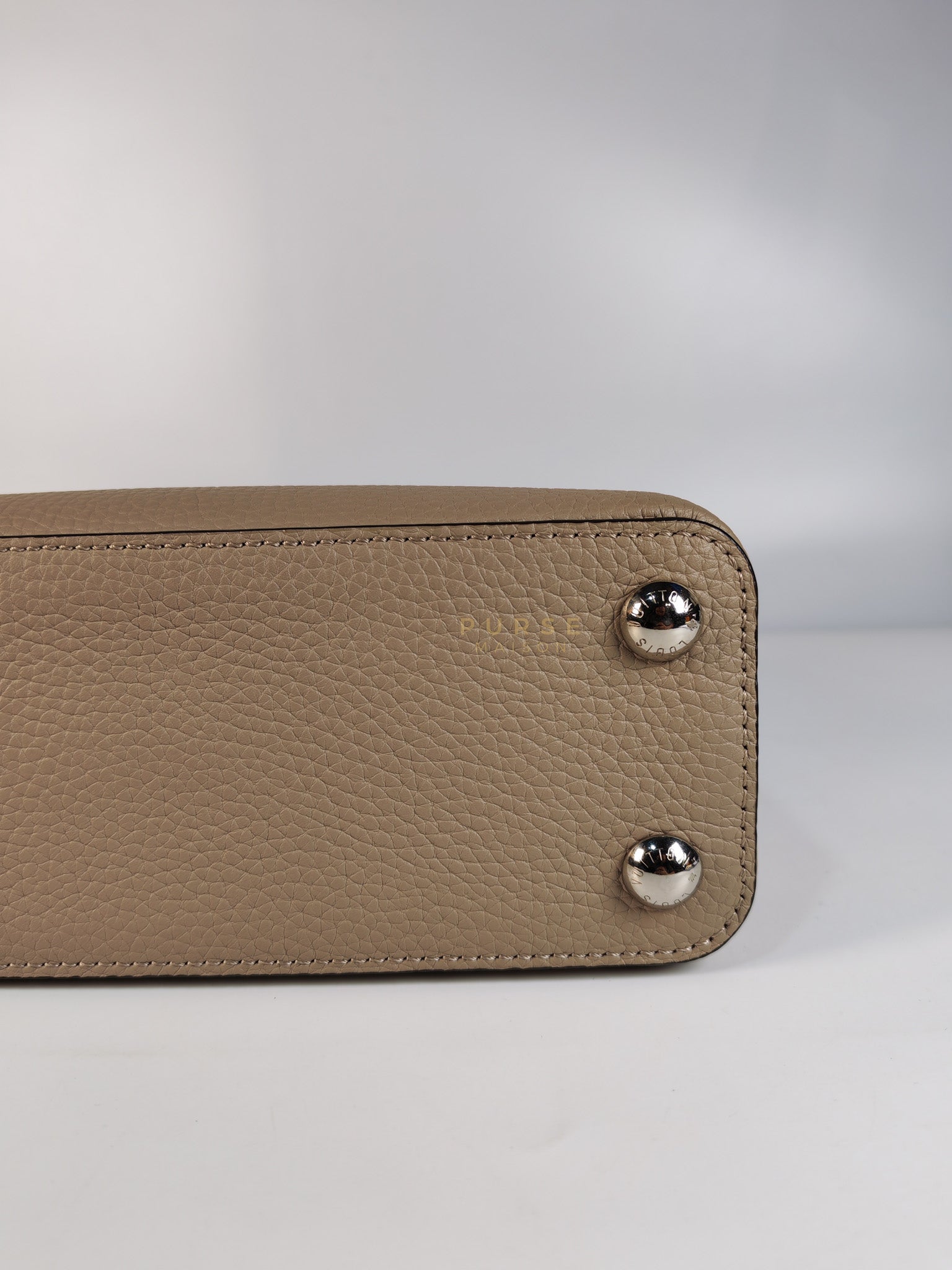 Capucines BB in Galet/Himalayan Top Handle Taurillon Leather | Purse Maison Luxury Bags Shop