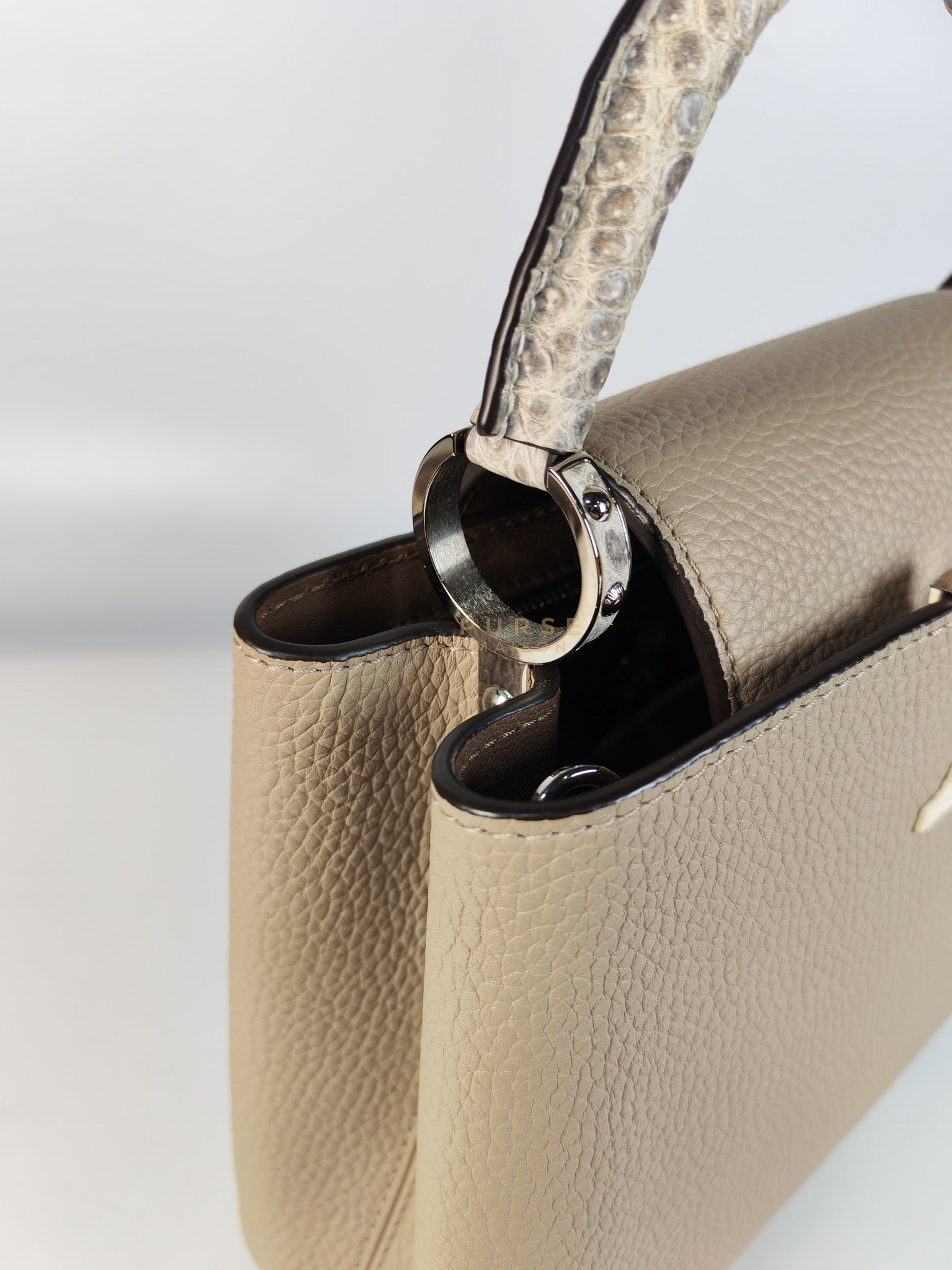 Capucines BB in Galet/Himalayan Top Handle Taurillon Leather | Purse Maison Luxury Bags Shop