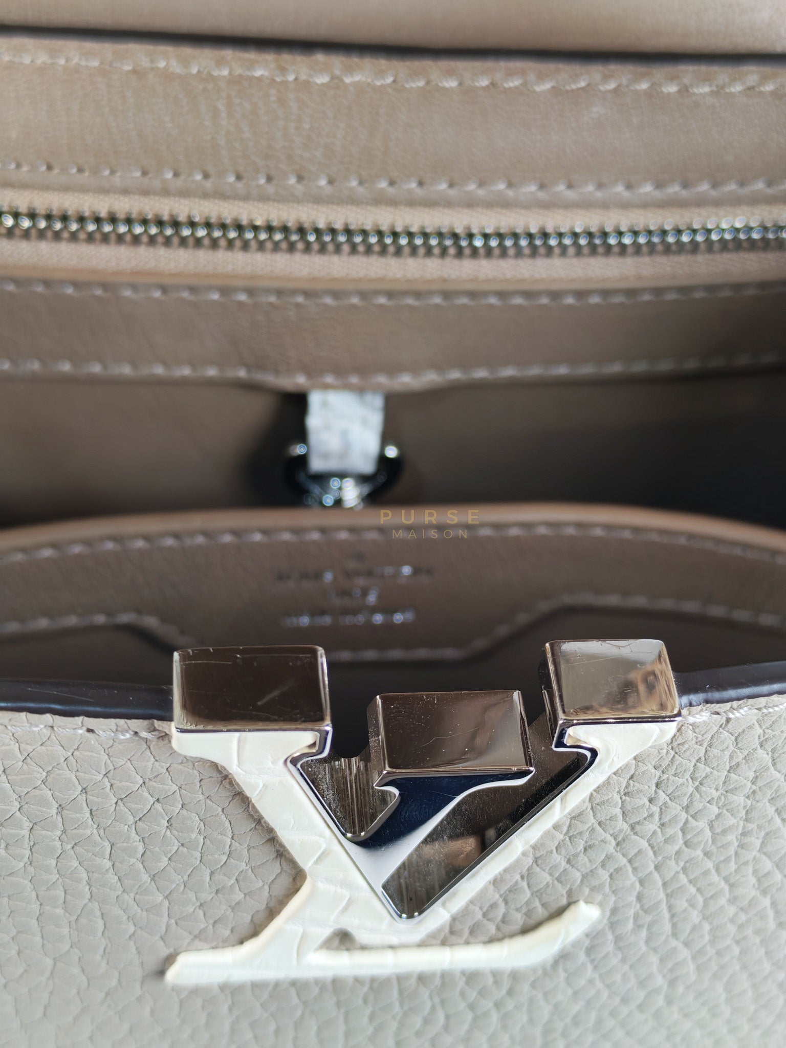 Capucines BB in Galet/Himalayan Top Handle Taurillon Leather | Purse Maison Luxury Bags Shop