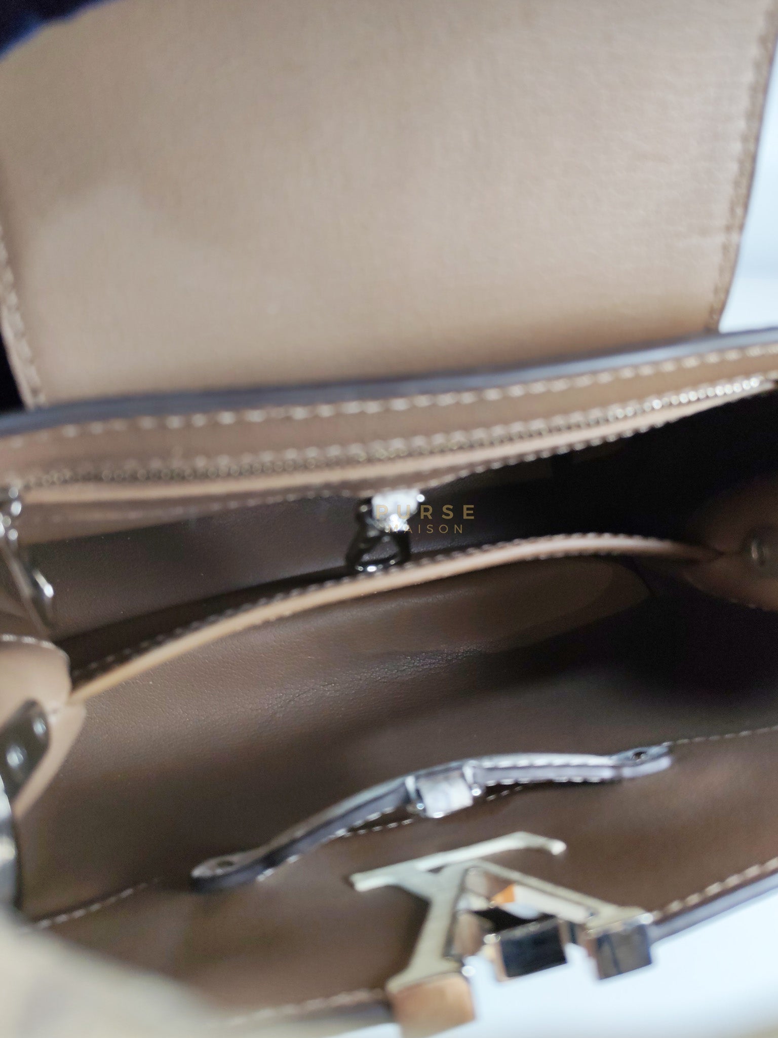 Capucines BB in Galet/Himalayan Top Handle Taurillon Leather | Purse Maison Luxury Bags Shop