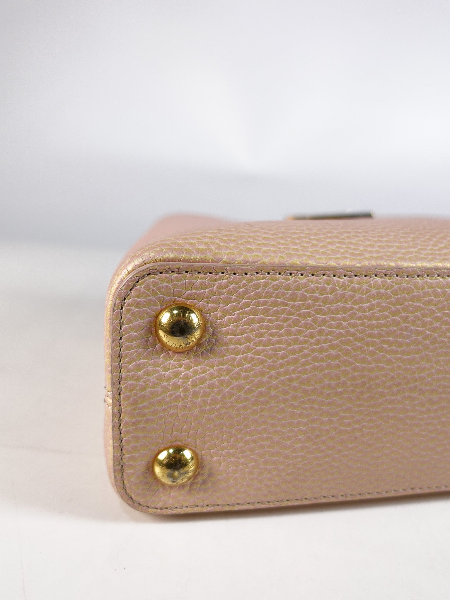 Capucines BB in Peach Mother of Pearl Taurillon Leather | Purse Maison Luxury Bags Shop