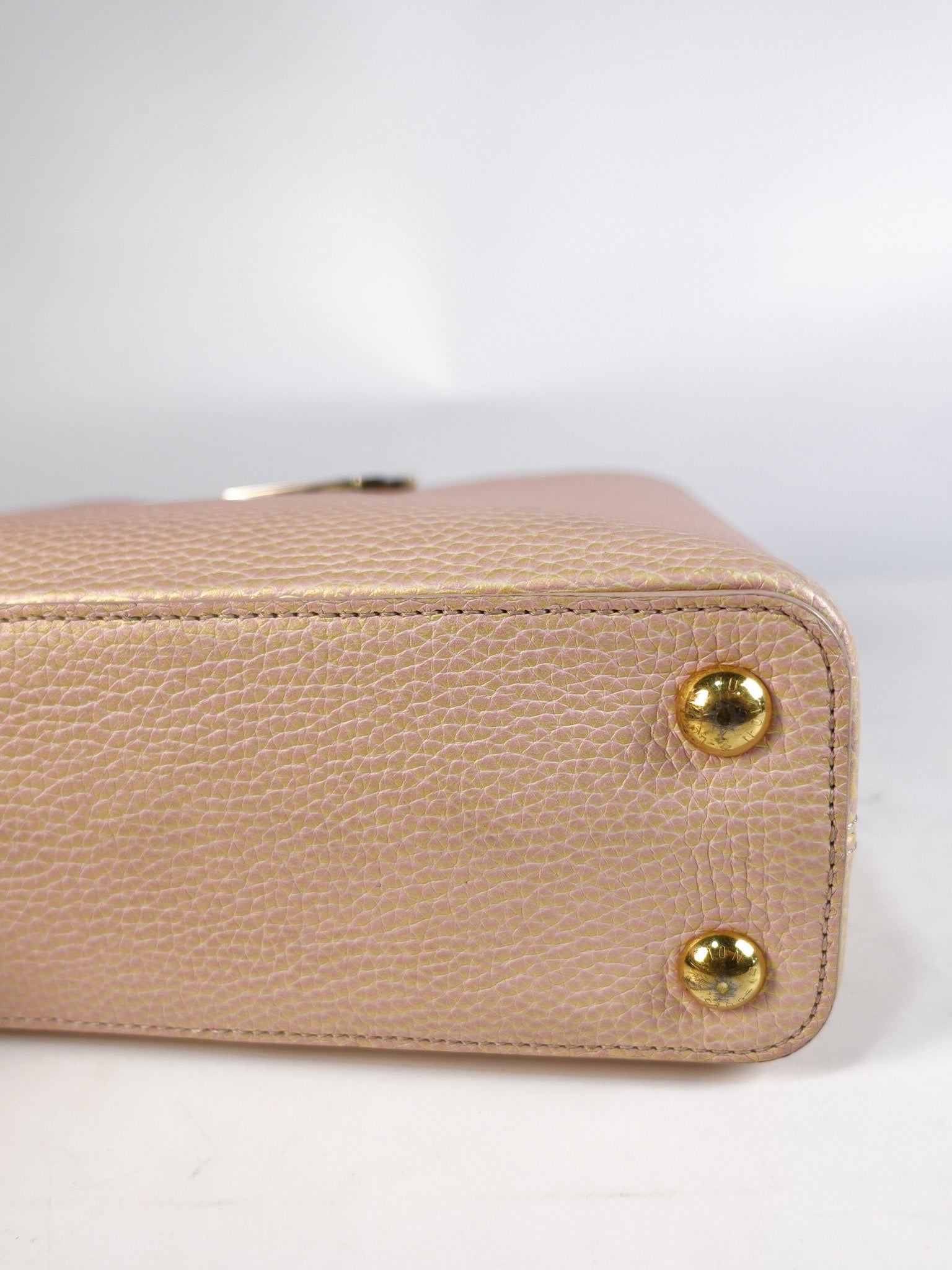 Capucines BB in Peach Mother of Pearl Taurillon Leather | Purse Maison Luxury Bags Shop